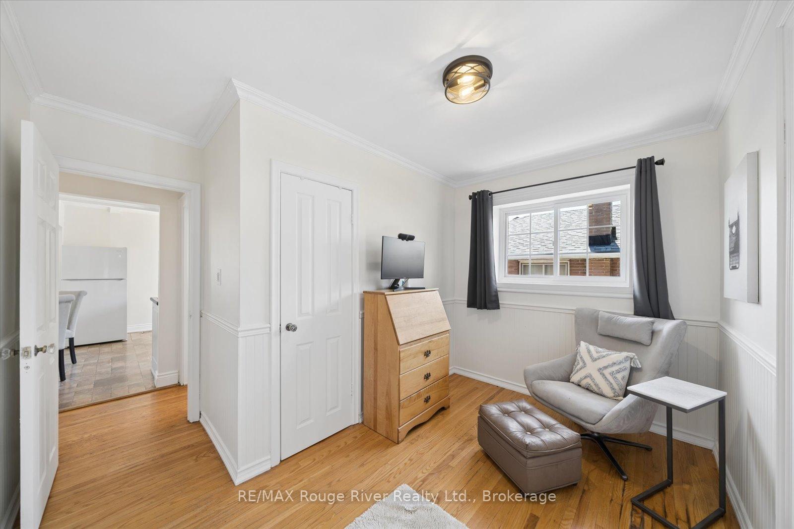Photo 31 of 702 Gilbert Street W, Whitby, Downtown Whitby — HOMEH