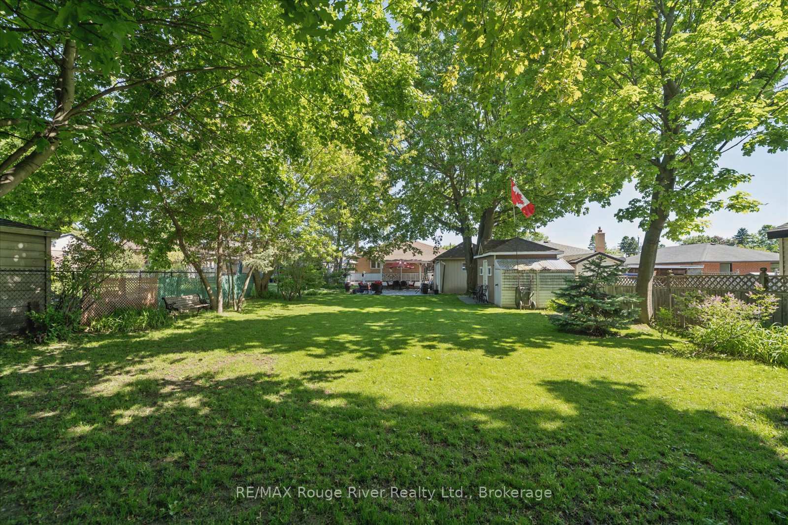 Photo 50 of 702 Gilbert Street W, Whitby, Downtown Whitby — HOMEH