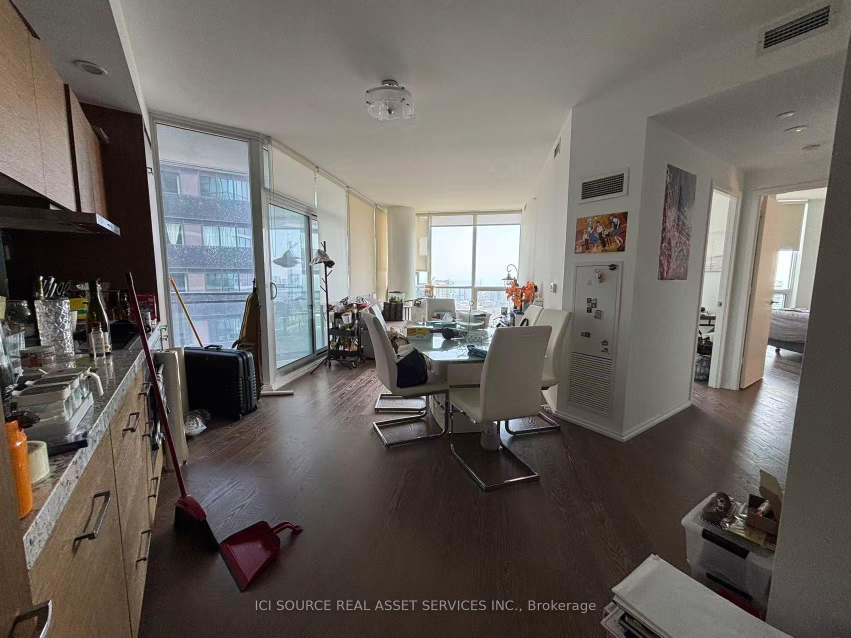 Photo 2 of Unit 4912, 45 Charles Street E, Toronto, Church-Yonge Corridor — HOMEH