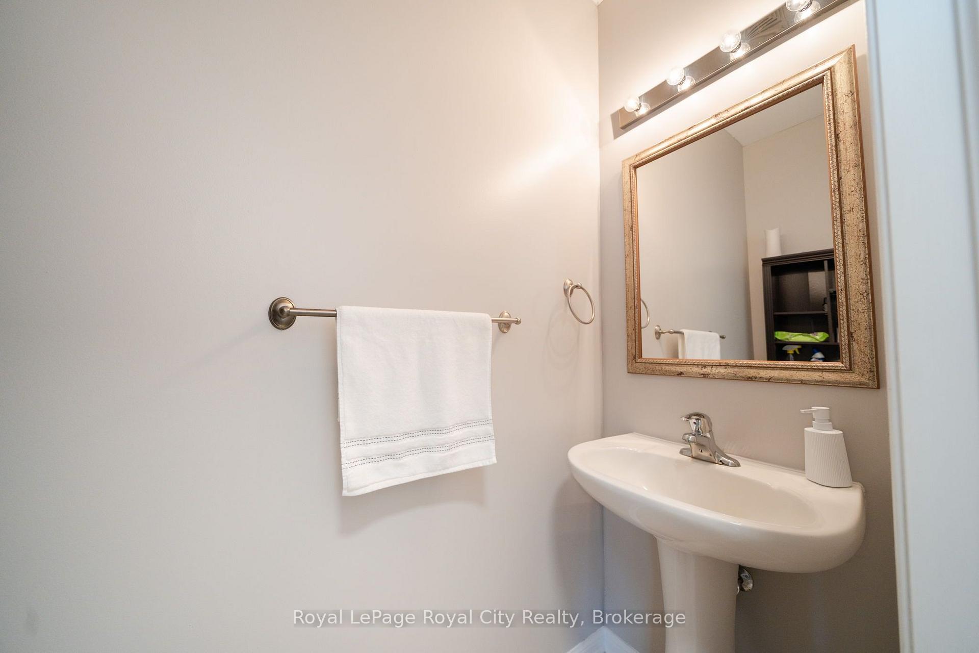 Photo 12 of 66 Horton Walk, Cambridge, Silver Heights — HOMEH