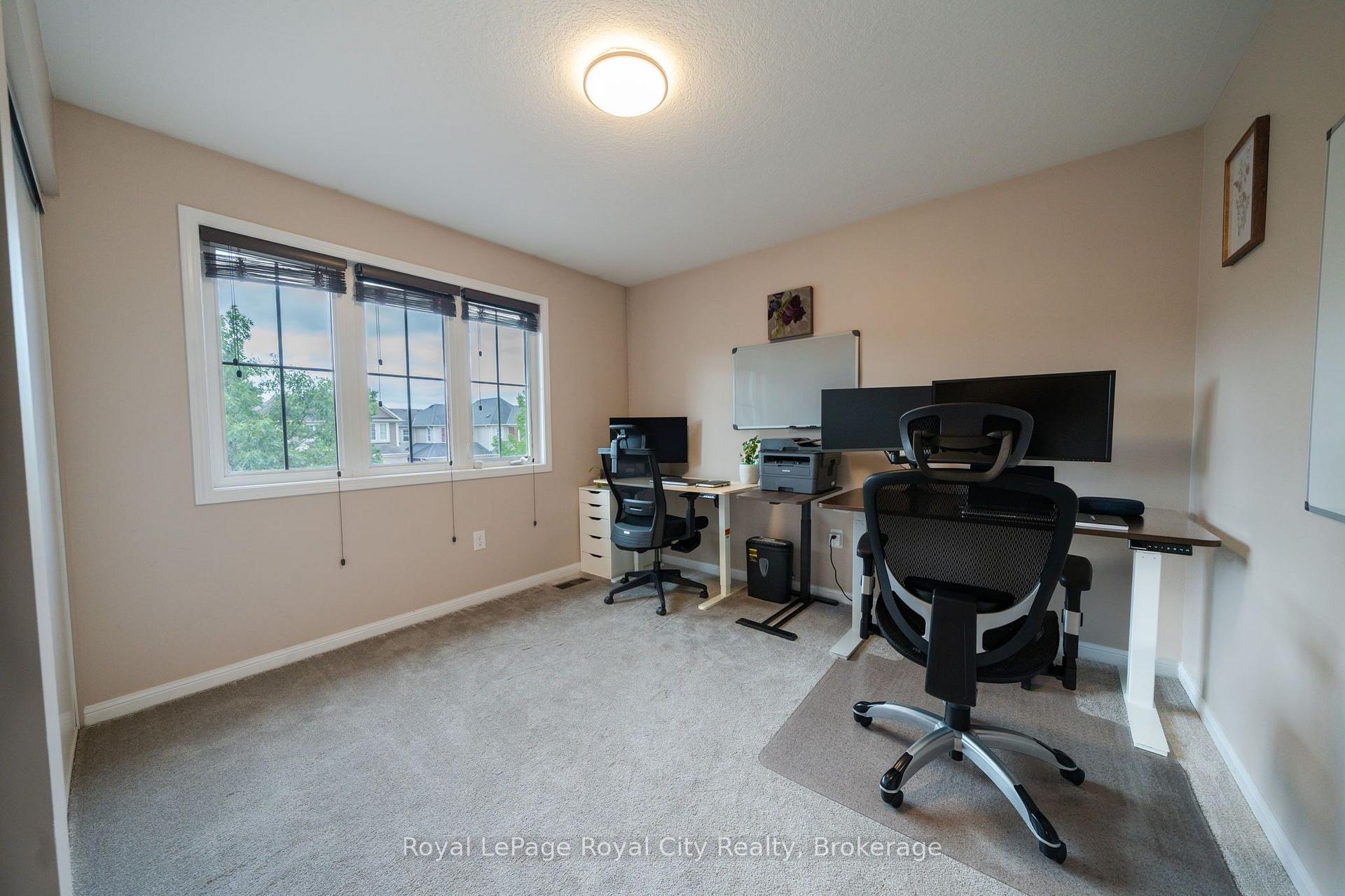Photo 24 of 66 Horton Walk, Cambridge, Silver Heights — HOMEH