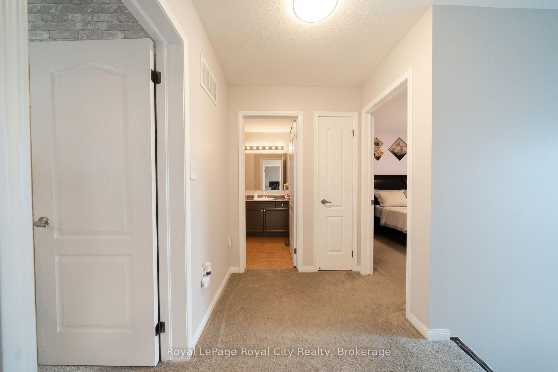 Photo 29 of 66 Horton Walk, Cambridge, Silver Heights — HOMEH