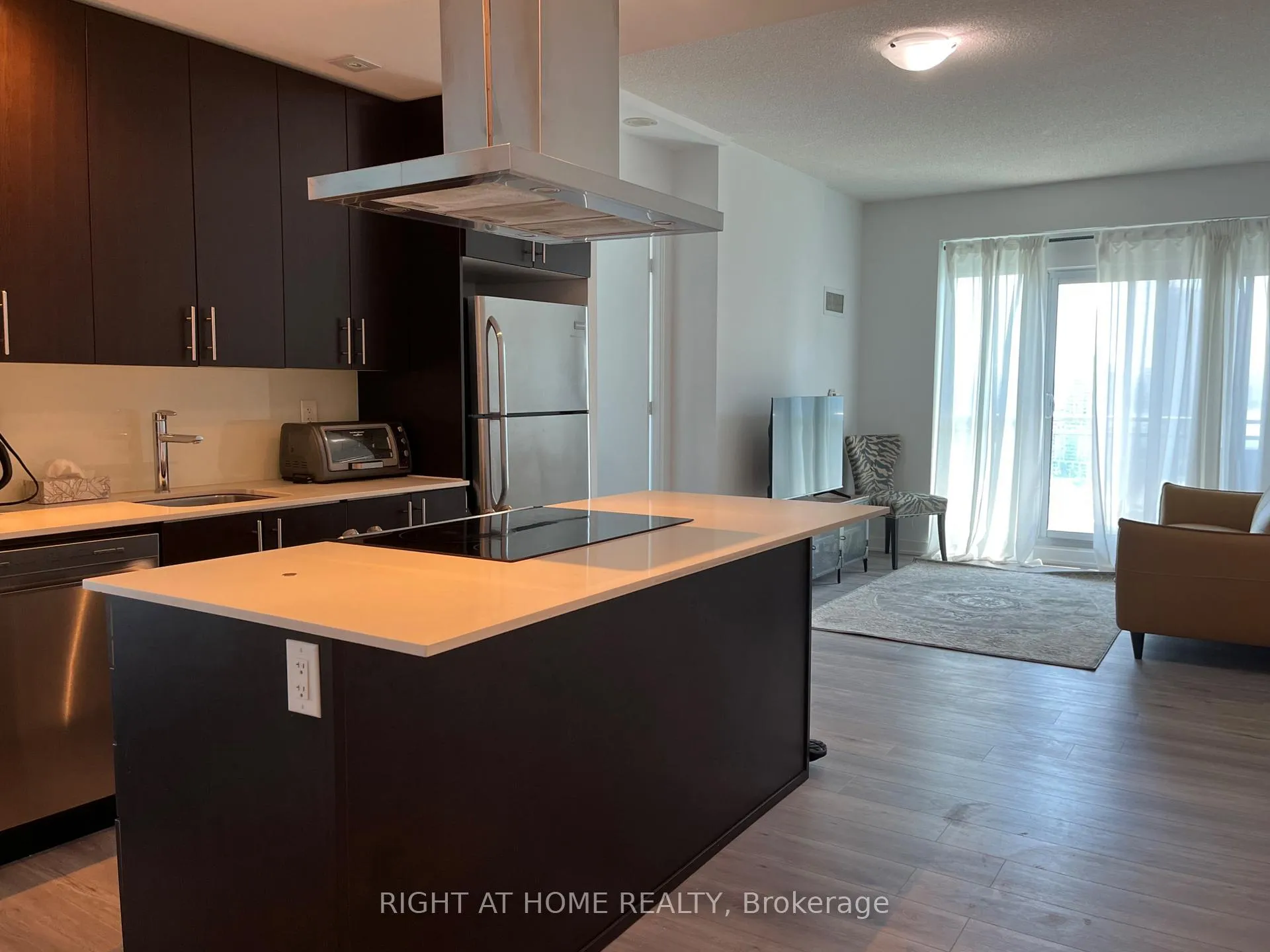 Photo 2 of 165 Legion Road, Etobicoke, Mimico — HOMEH