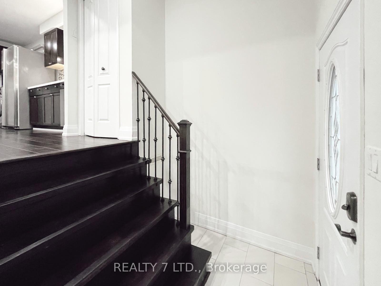 Photo 9 of Unit Main, 551 Hayward Crescent, Milton, Timberlea — HOMEH