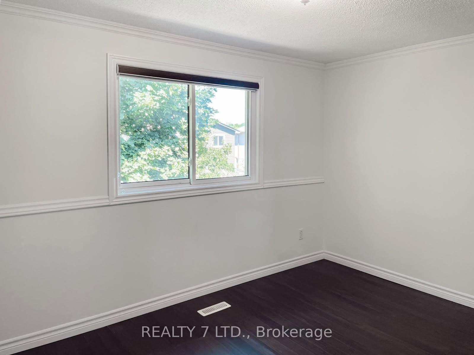 Photo 19 of Unit Main, 551 Hayward Crescent, Milton, Timberlea — HOMEH