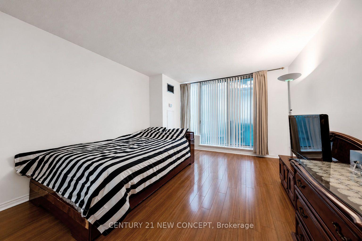 Photo 16 of Unit 101, 5765 Yonge Street, North York, Newtonbrook East — HOMEH