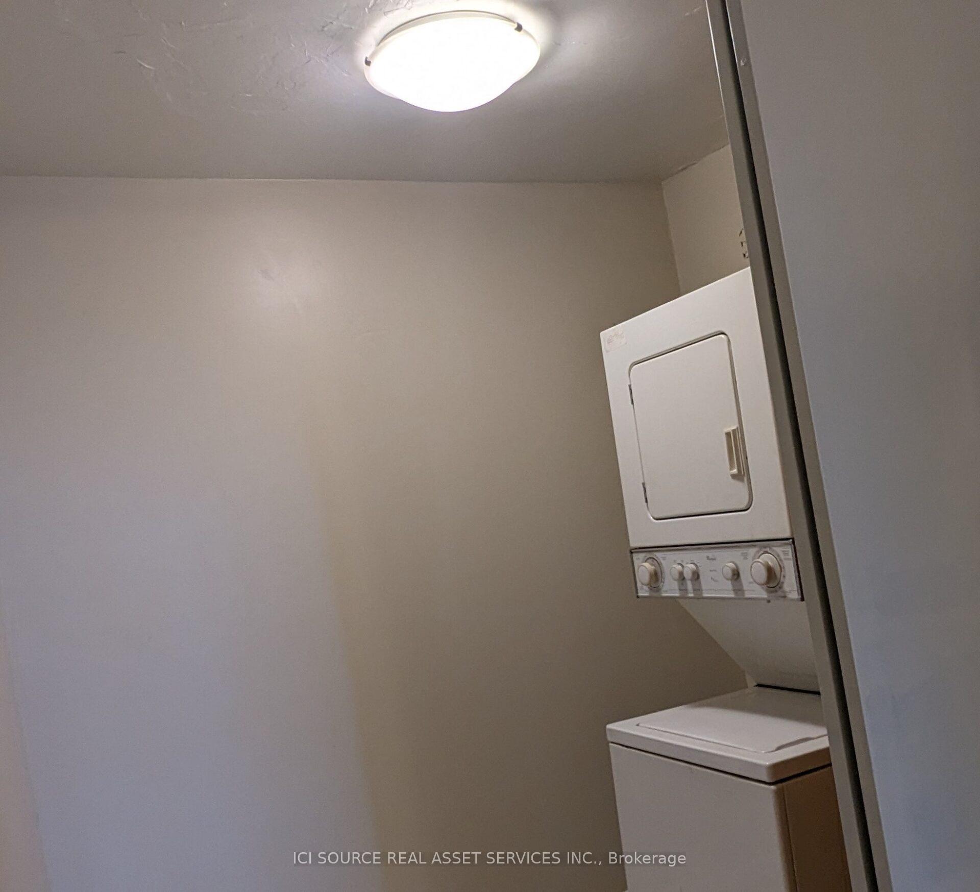 Photo 8 of Unit 2013, 340 Dixon Road, Etobicoke, Kingsview Village-The Westway — HOMEH