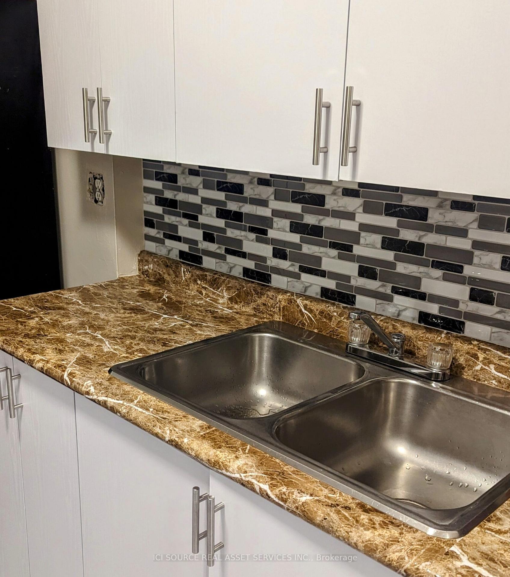 Photo 9 of Unit 2013, 340 Dixon Road, Etobicoke, Kingsview Village-The Westway — HOMEH