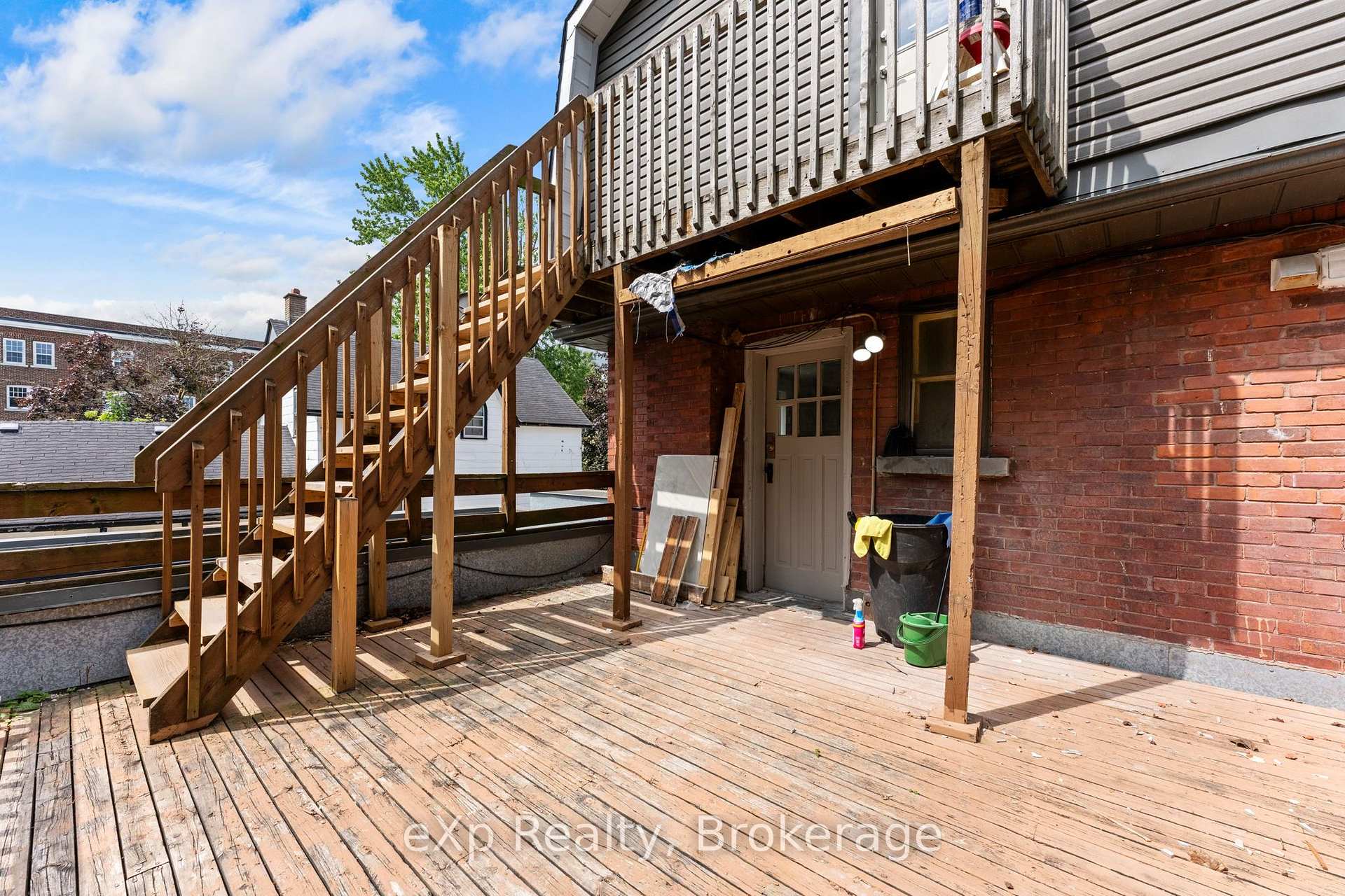 Photo 21 of 31 Waterloo Street S, Stratford — HOMEH