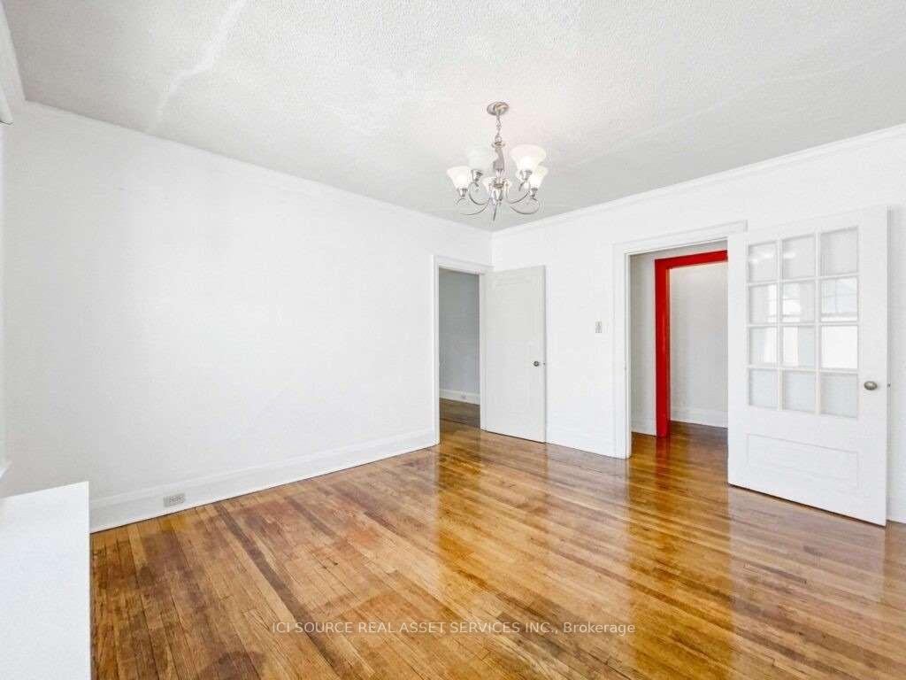 Photo 7 of Unit 5, 12 Kendal Avenue, Toronto, The Annex — HOMEH