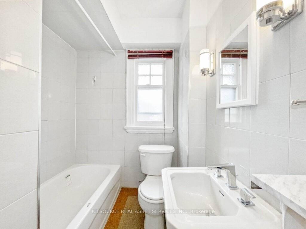 Photo 16 of Unit 5, 12 Kendal Avenue, Toronto, The Annex — HOMEH
