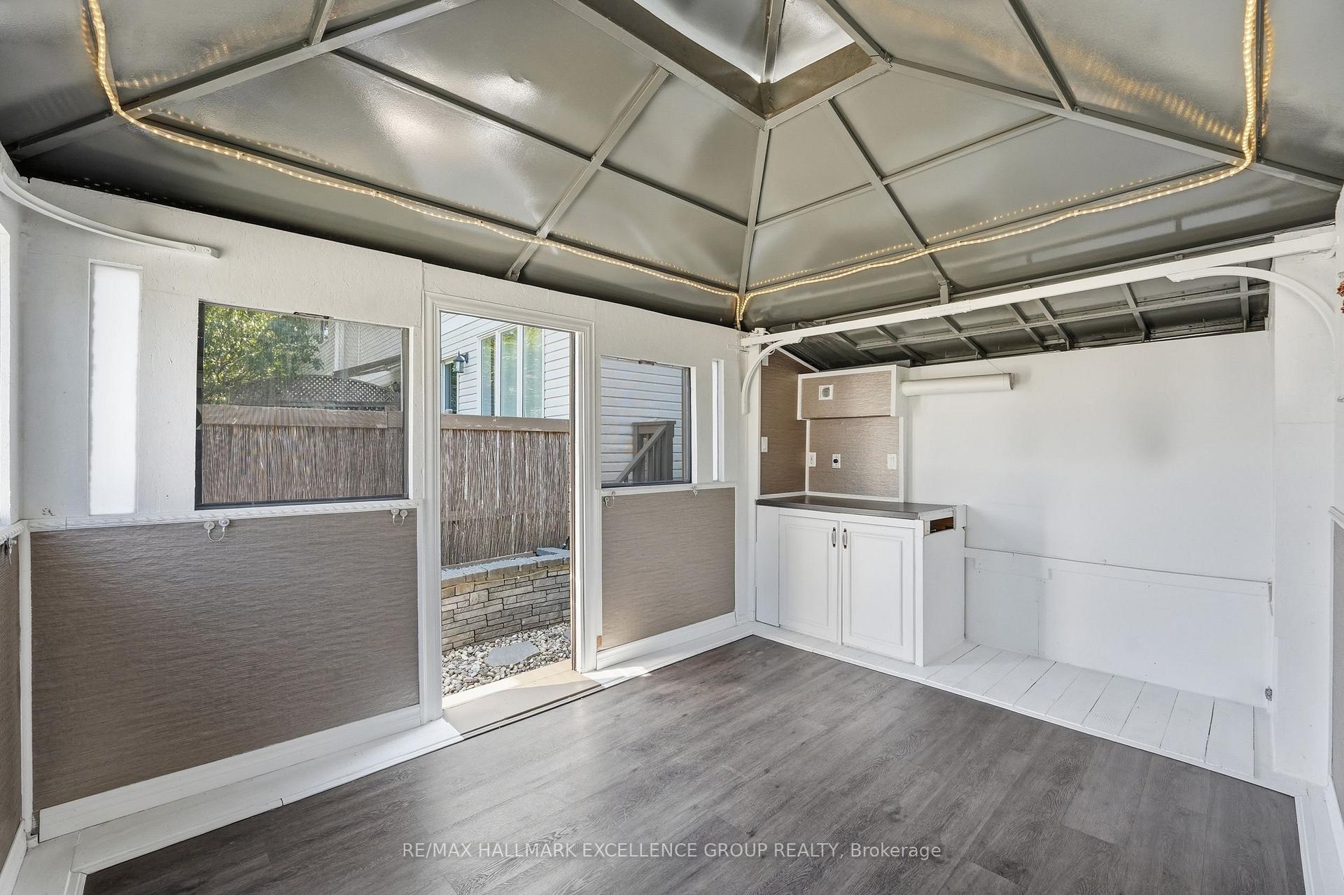 Photo 43 of 887 Nesting Way, Ottawa, Fallingbrook/Gardenway South — HOMEH