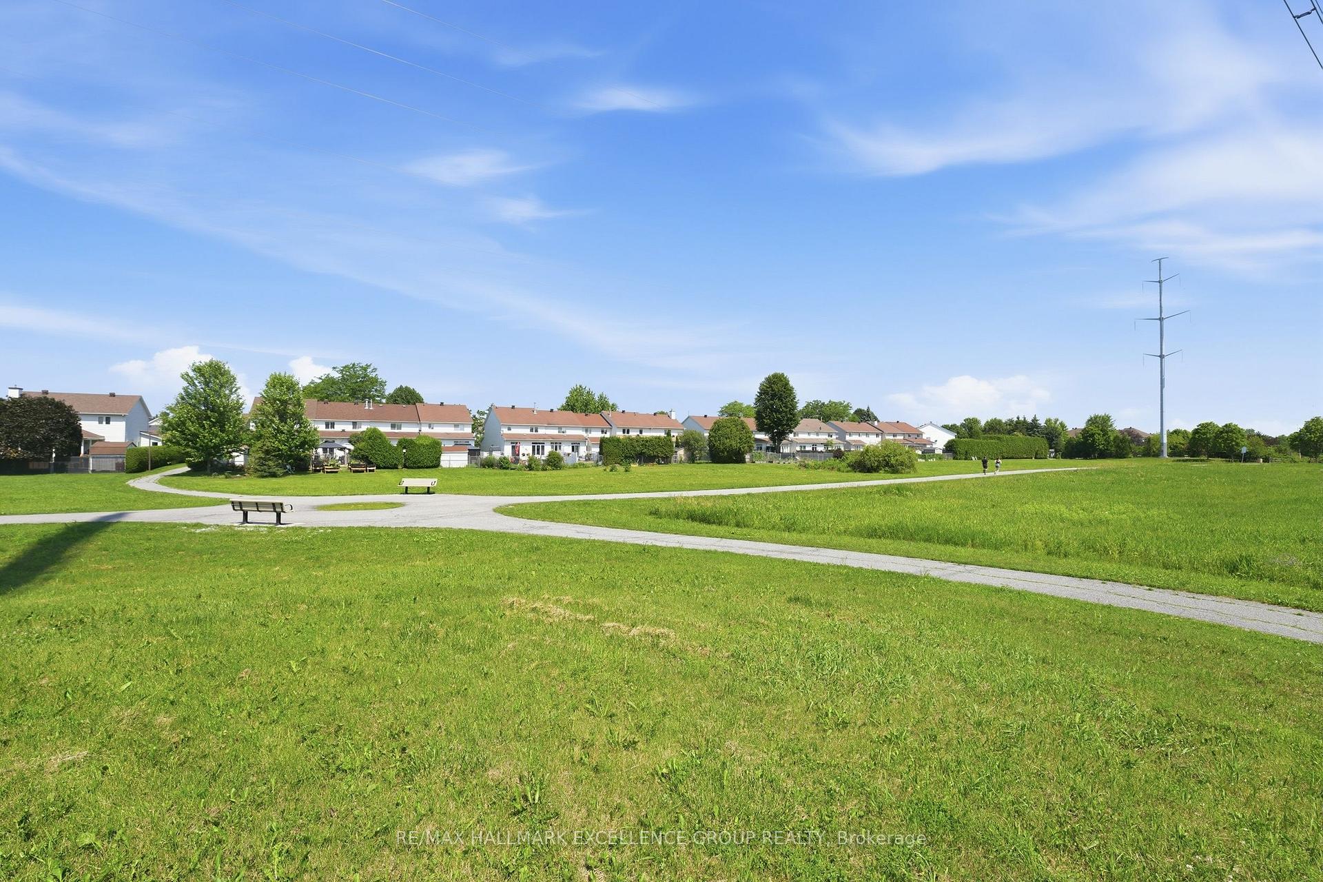 Photo 49 of 887 Nesting Way, Ottawa, Fallingbrook/Gardenway South — HOMEH