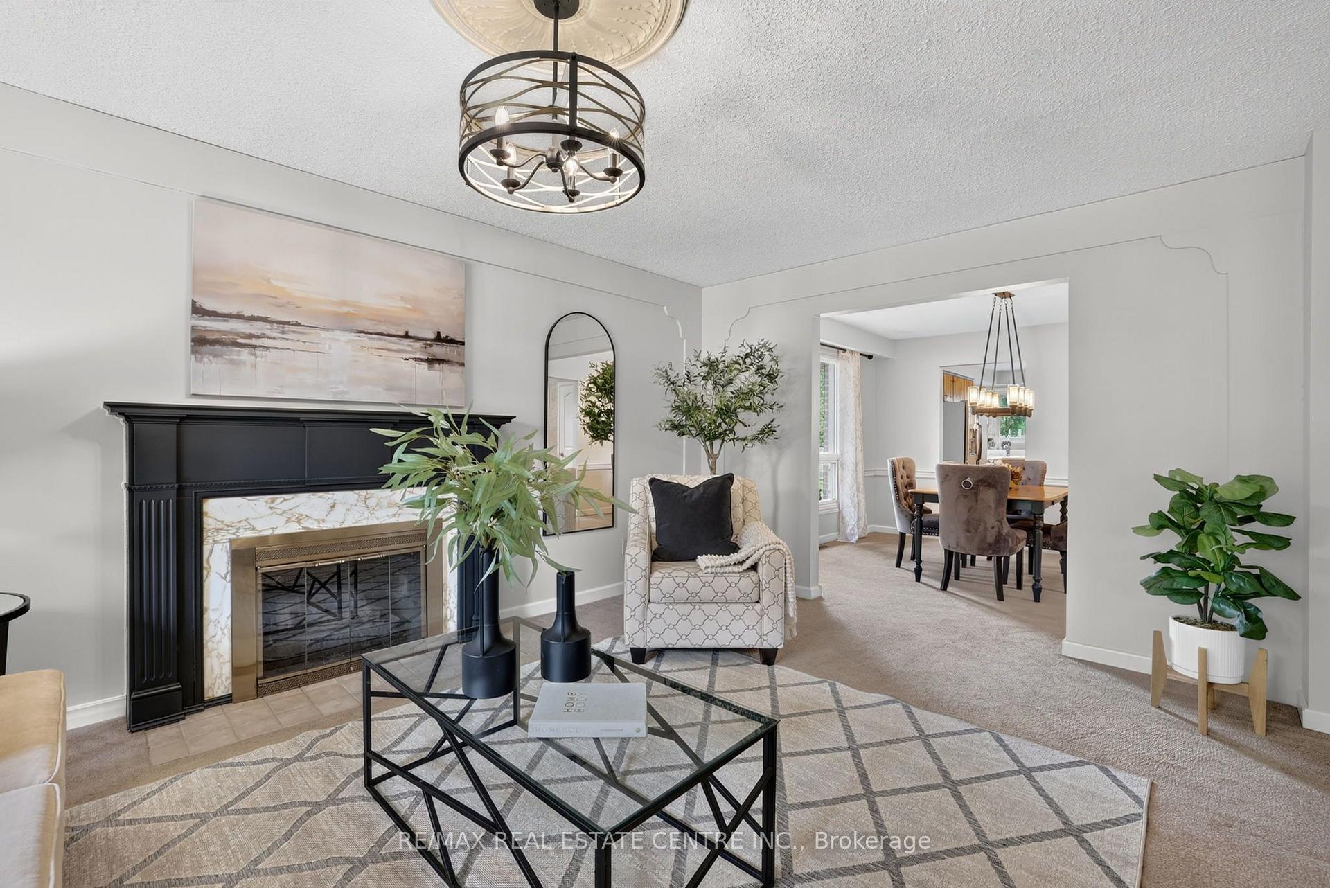 Photo 7 of 324 Hersey Crescent, Caledon, Bolton North — HOMEH