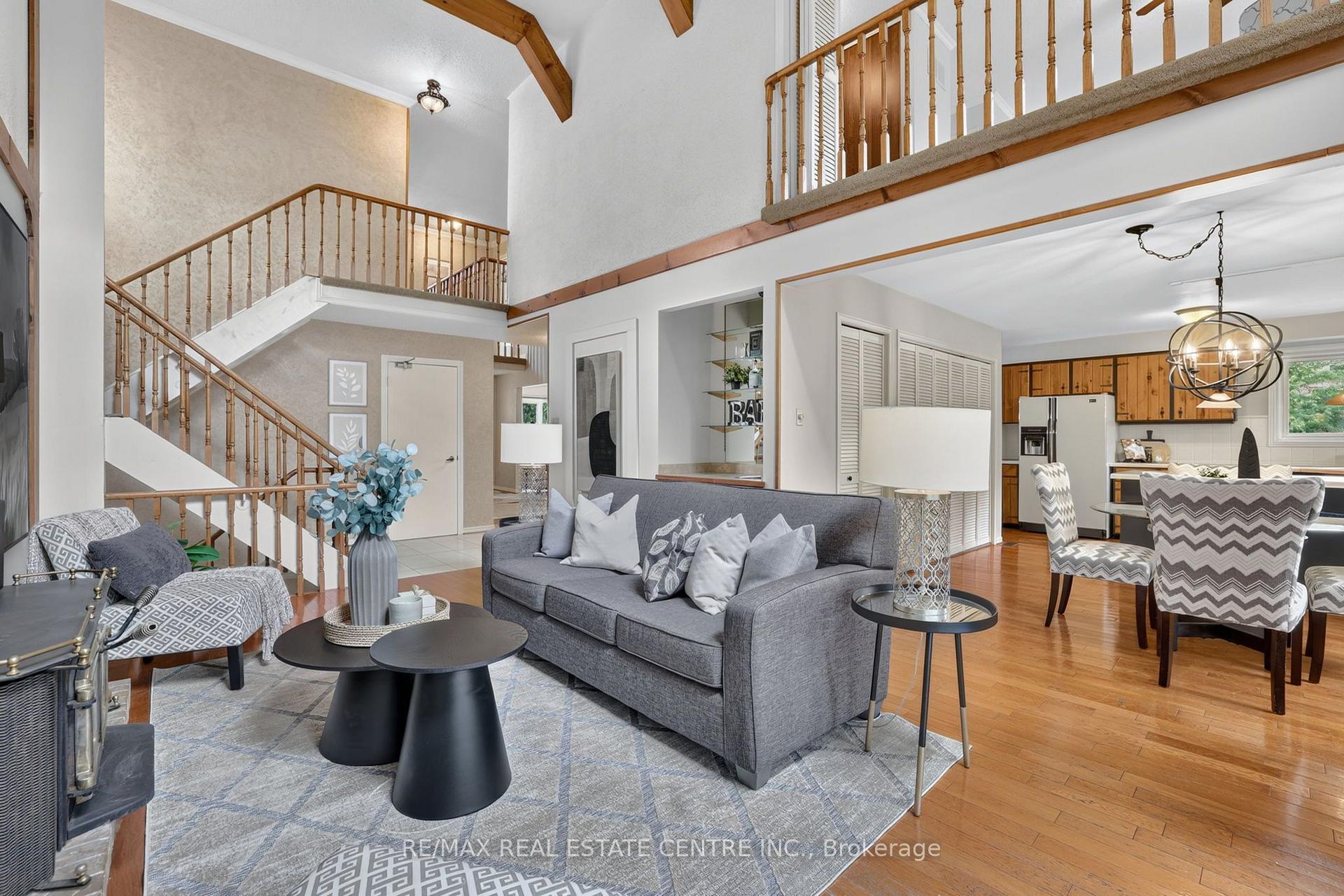 Photo 16 of 324 Hersey Crescent, Caledon, Bolton North — HOMEH