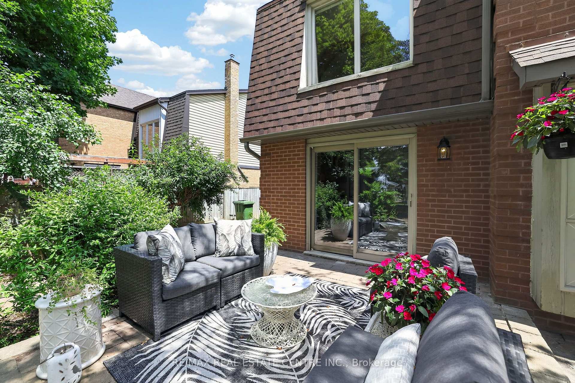 Photo 43 of 324 Hersey Crescent, Caledon, Bolton North — HOMEH