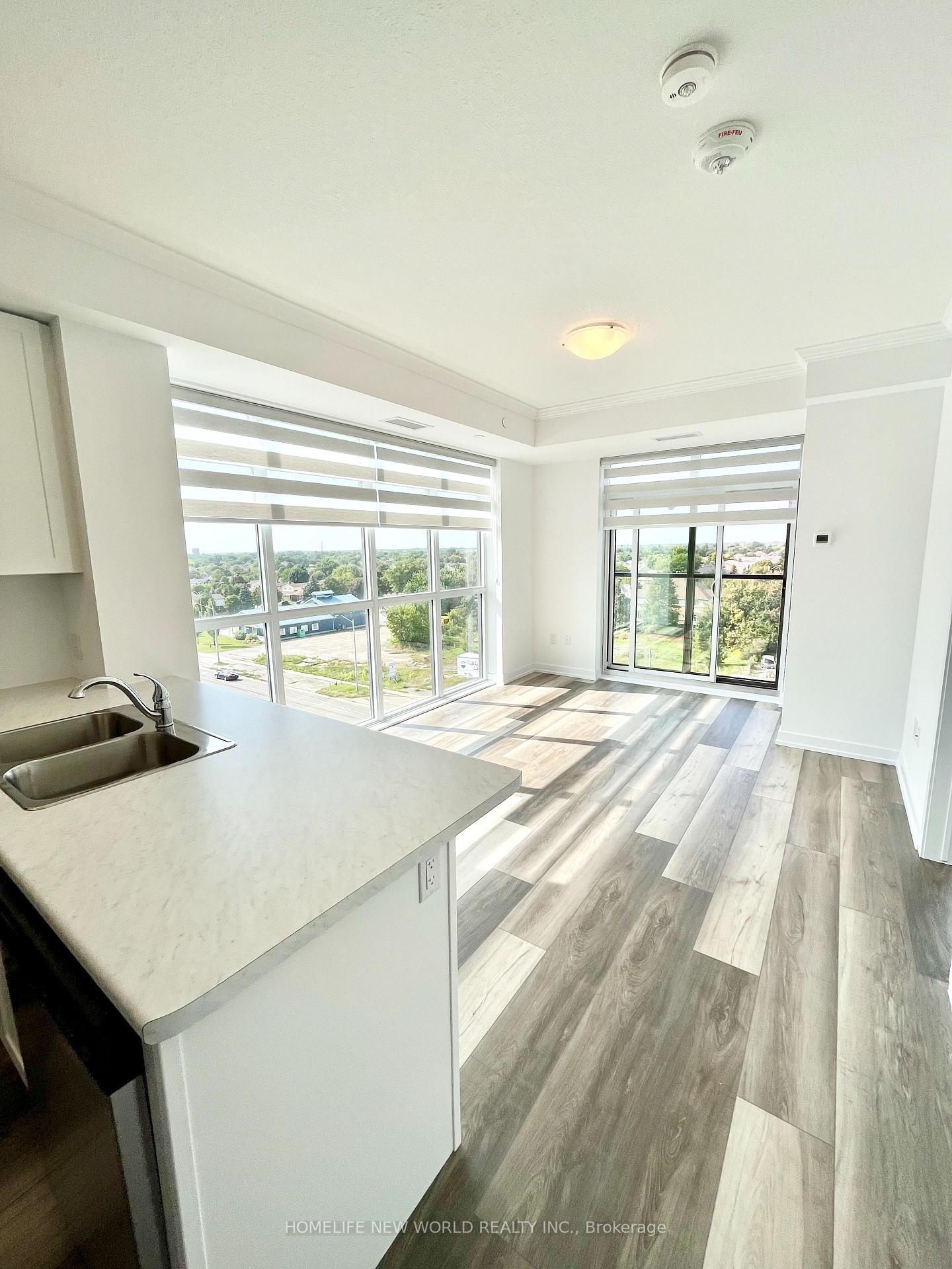 Photo 3 of Unit 602, 460 Dundas Street E, Hamilton, Waterdown — HOMEH