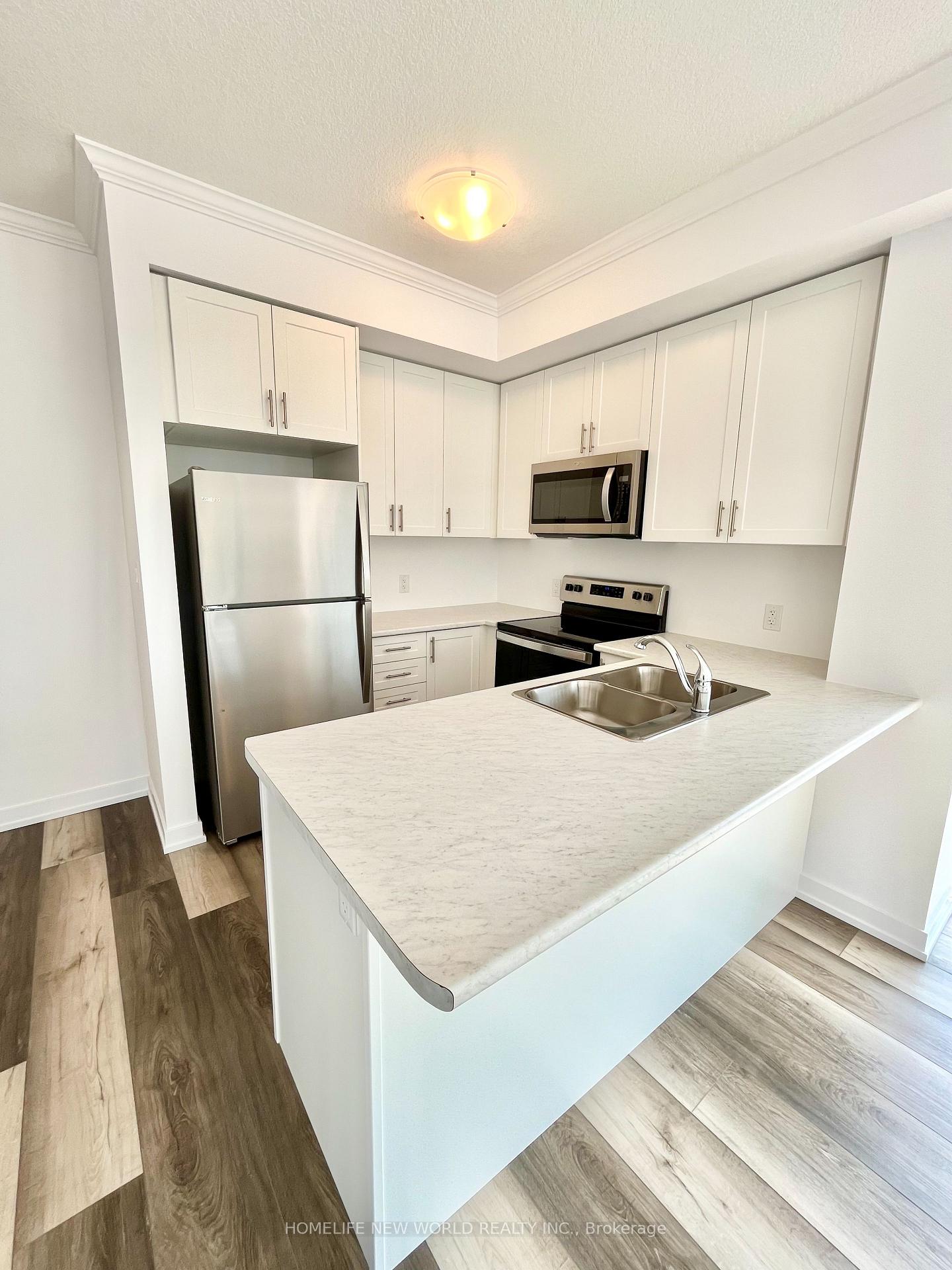 Photo 4 of Unit 602, 460 Dundas Street E, Hamilton, Waterdown — HOMEH