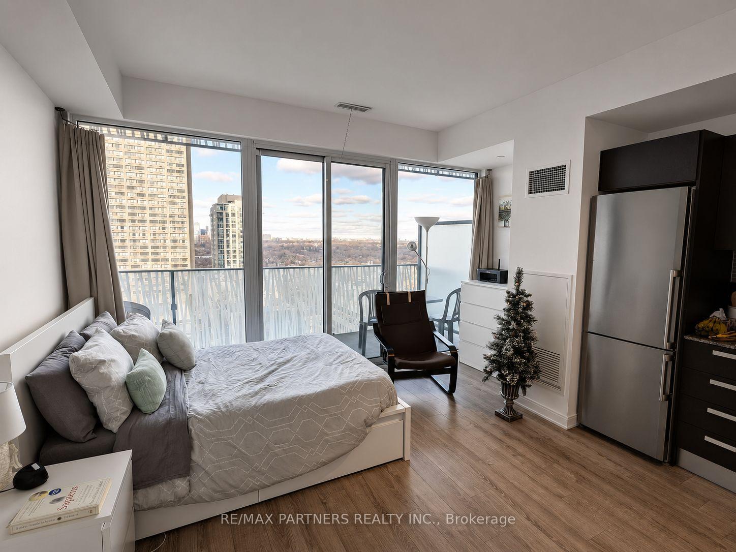 Photo 8 of Unit 2608, 42 Charles Street E, Toronto, Church-Yonge Corridor — HOMEH