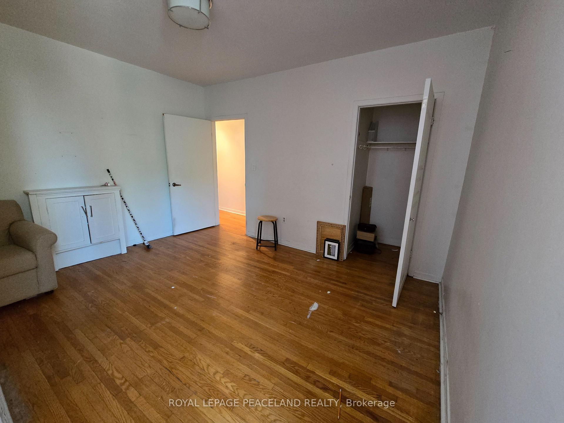 Photo 6 of Unit 2nd Flr, 61 Madison Avenue, Toronto, The Annex — HOMEH
