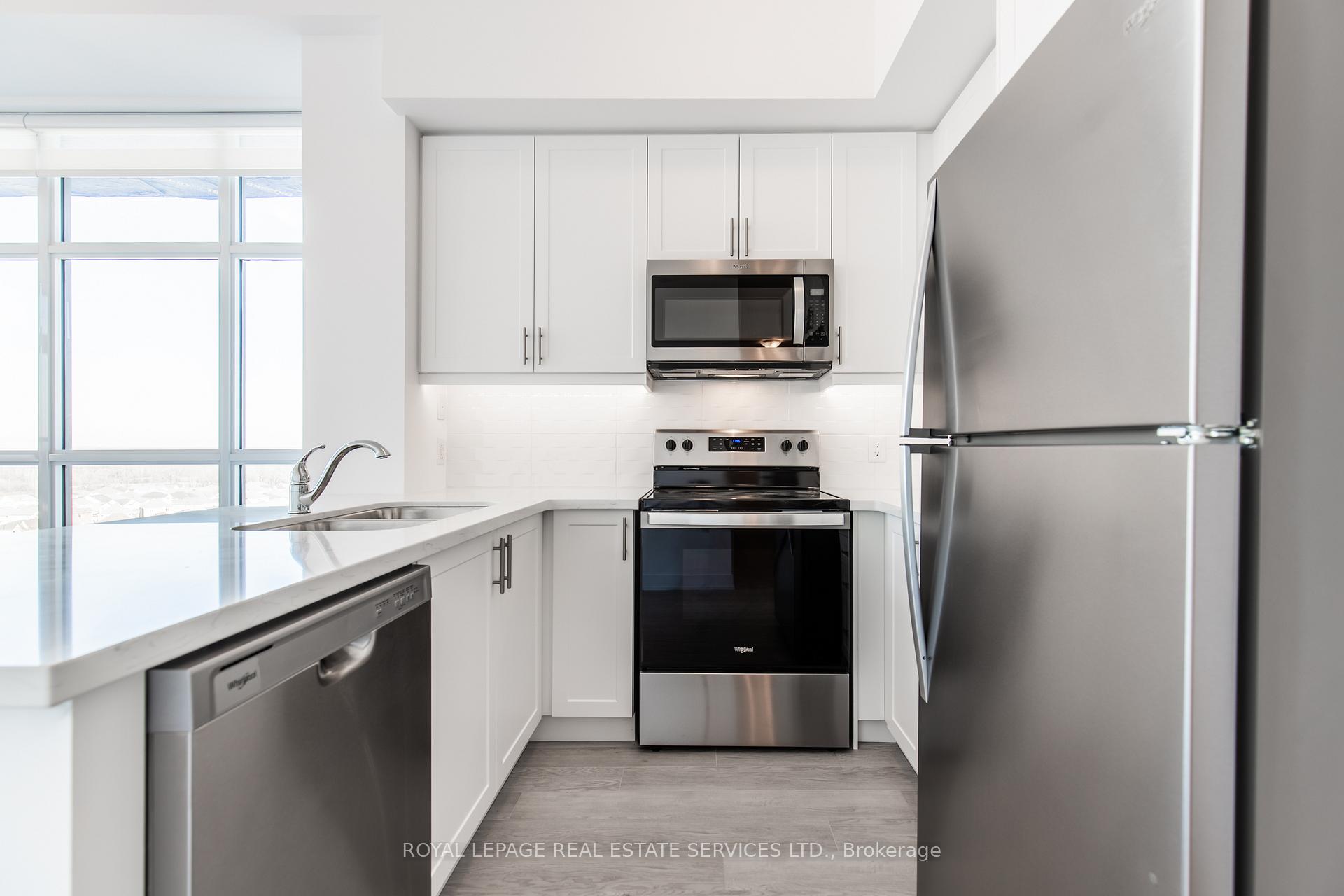 Photo 8 of Unit 1205, 460 Dundas Street E, Hamilton, Waterdown — HOMEH