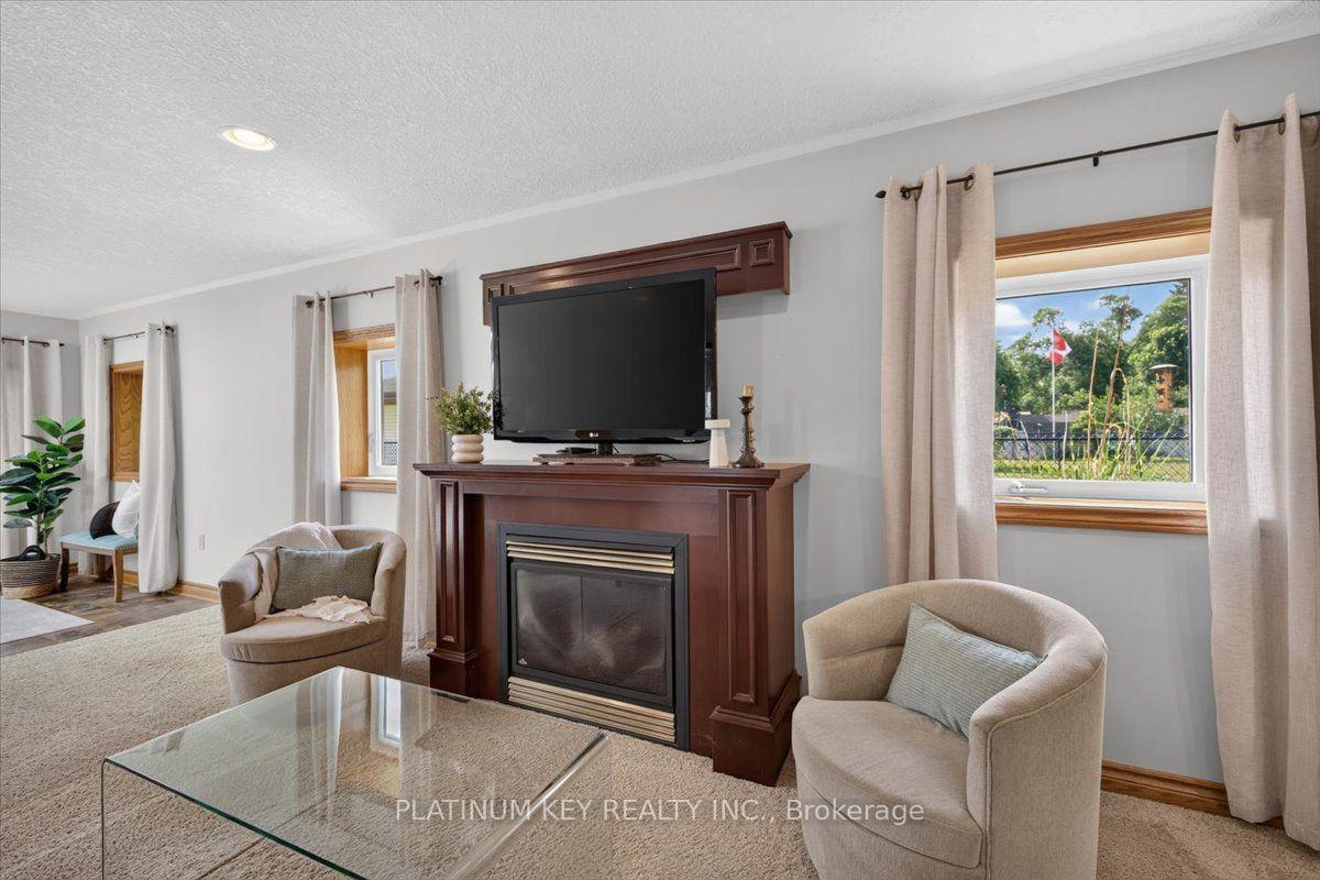 Photo 8 of 282 Beattie Street, Strathroy-Caradoc, SW — HOMEH