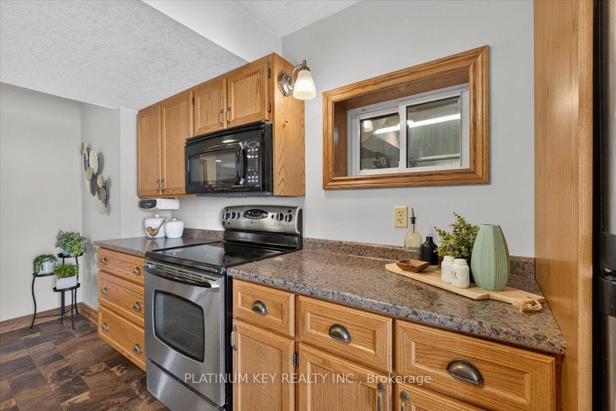 Photo 12 of 282 Beattie Street, Strathroy-Caradoc, SW — HOMEH