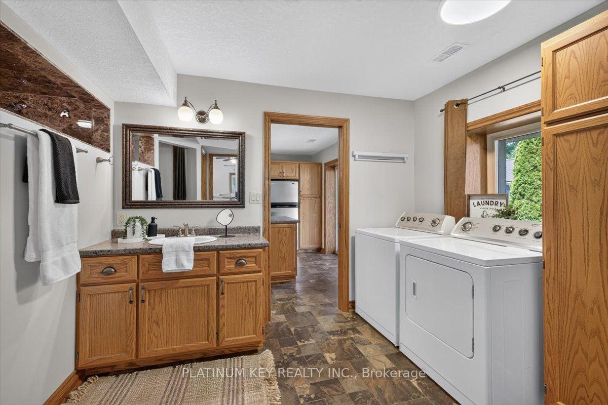 Photo 18 of 282 Beattie Street, Strathroy-Caradoc, SW — HOMEH