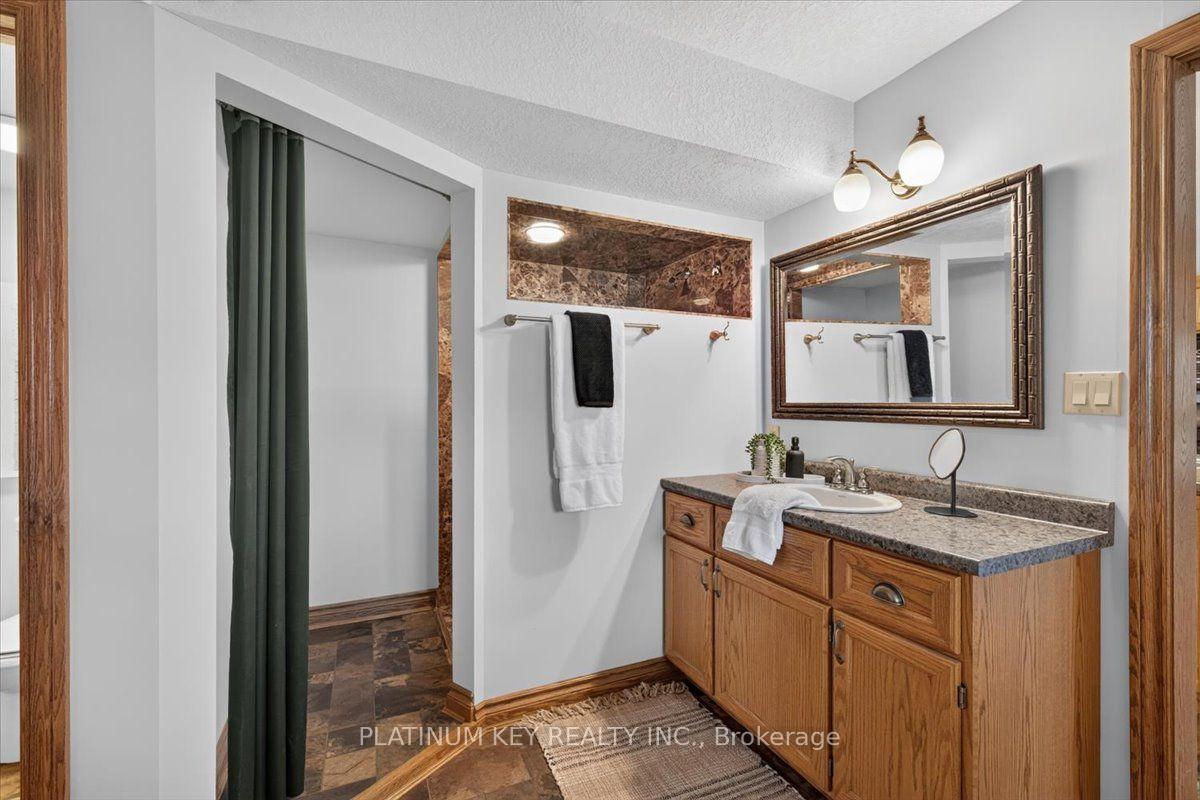 Photo 19 of 282 Beattie Street, Strathroy-Caradoc, SW — HOMEH