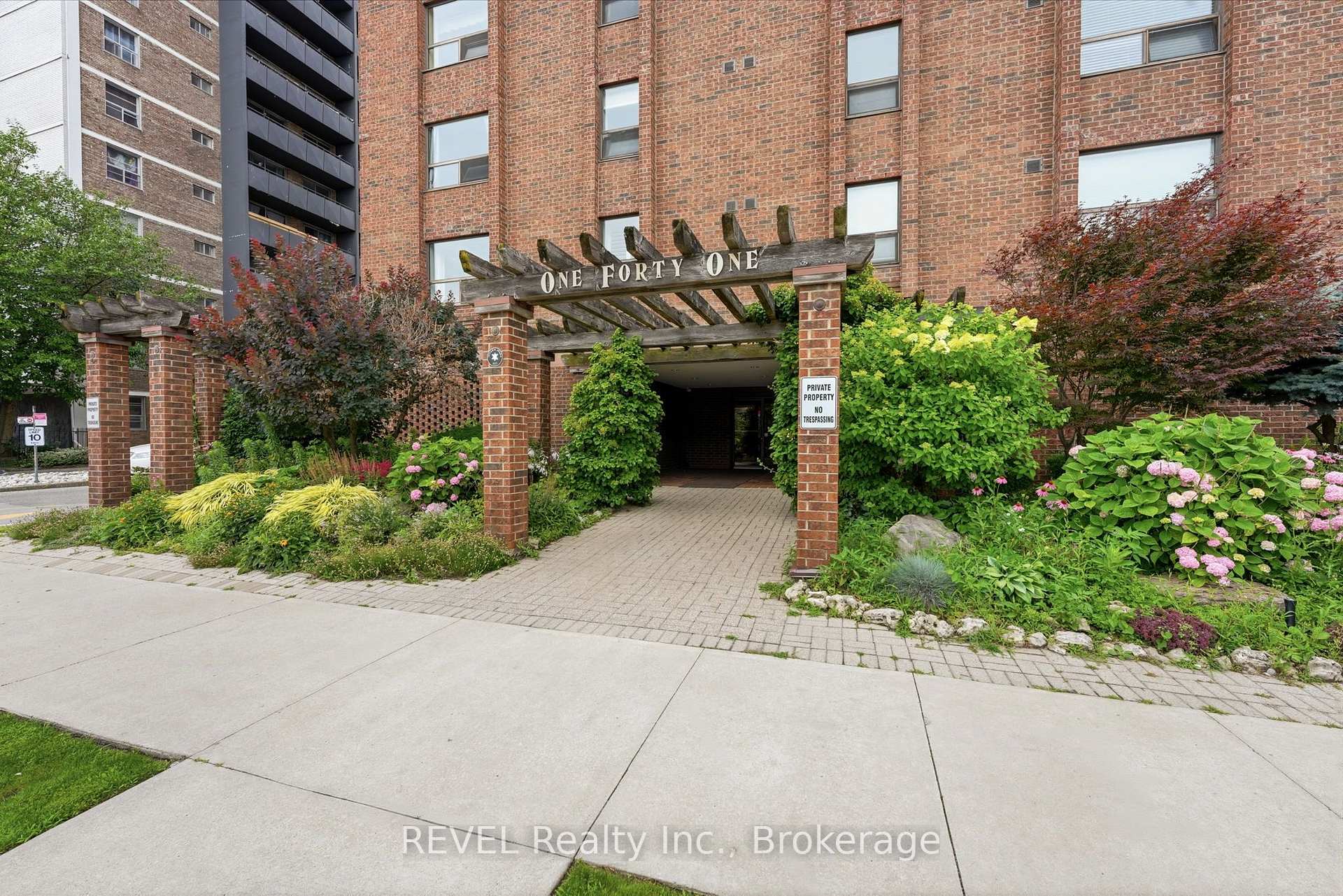Photo of Unit 201, 141 Church Street