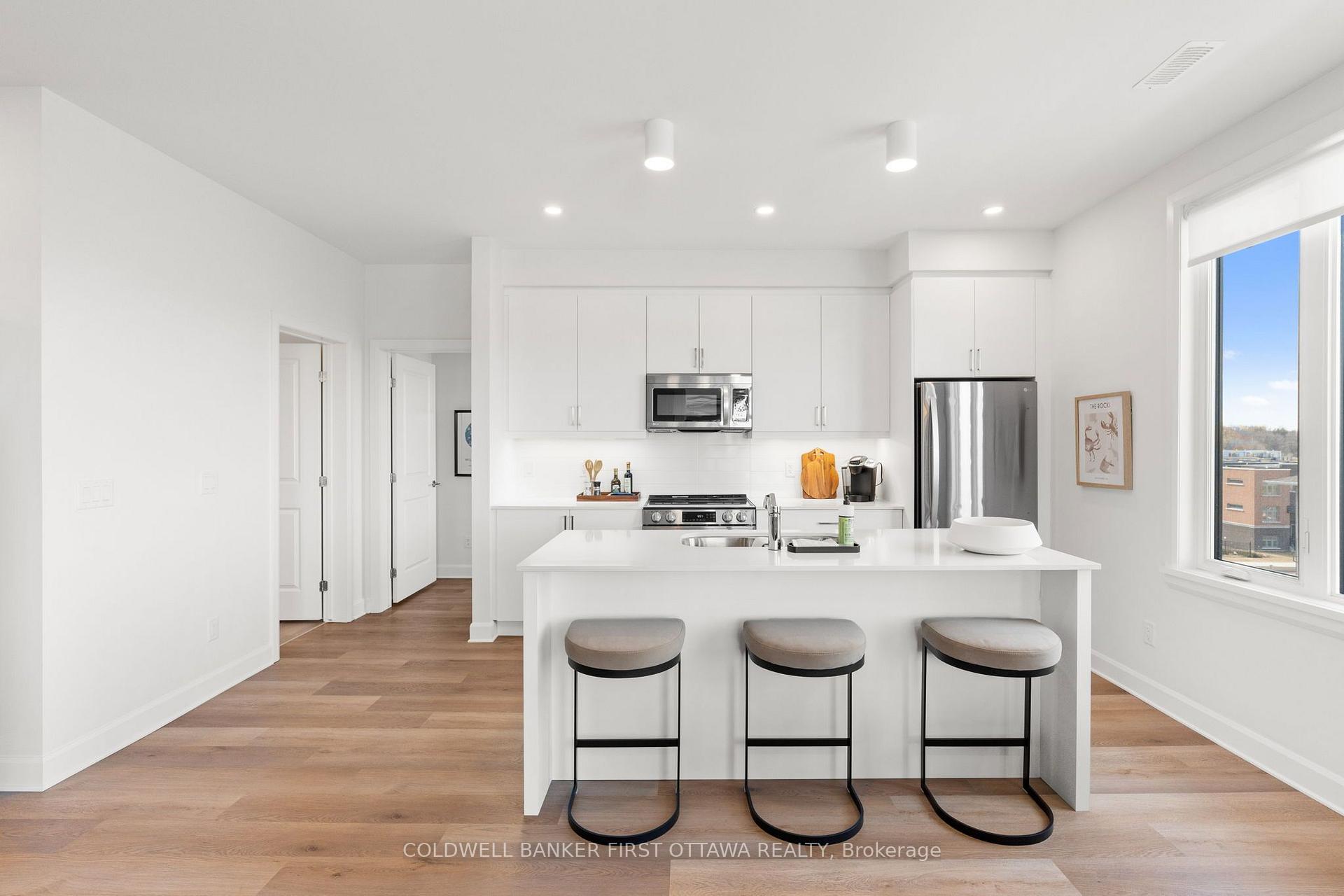 Photo 5 of Unit 201, 3000 Tawadina Road, Ottawa, CFB Rockcliffe and Area — HOMEH
