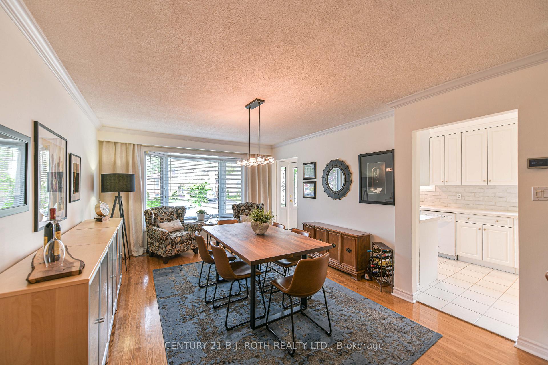 Photo 12 of 15 Glenecho Drive, Barrie, Grove East — HOMEH