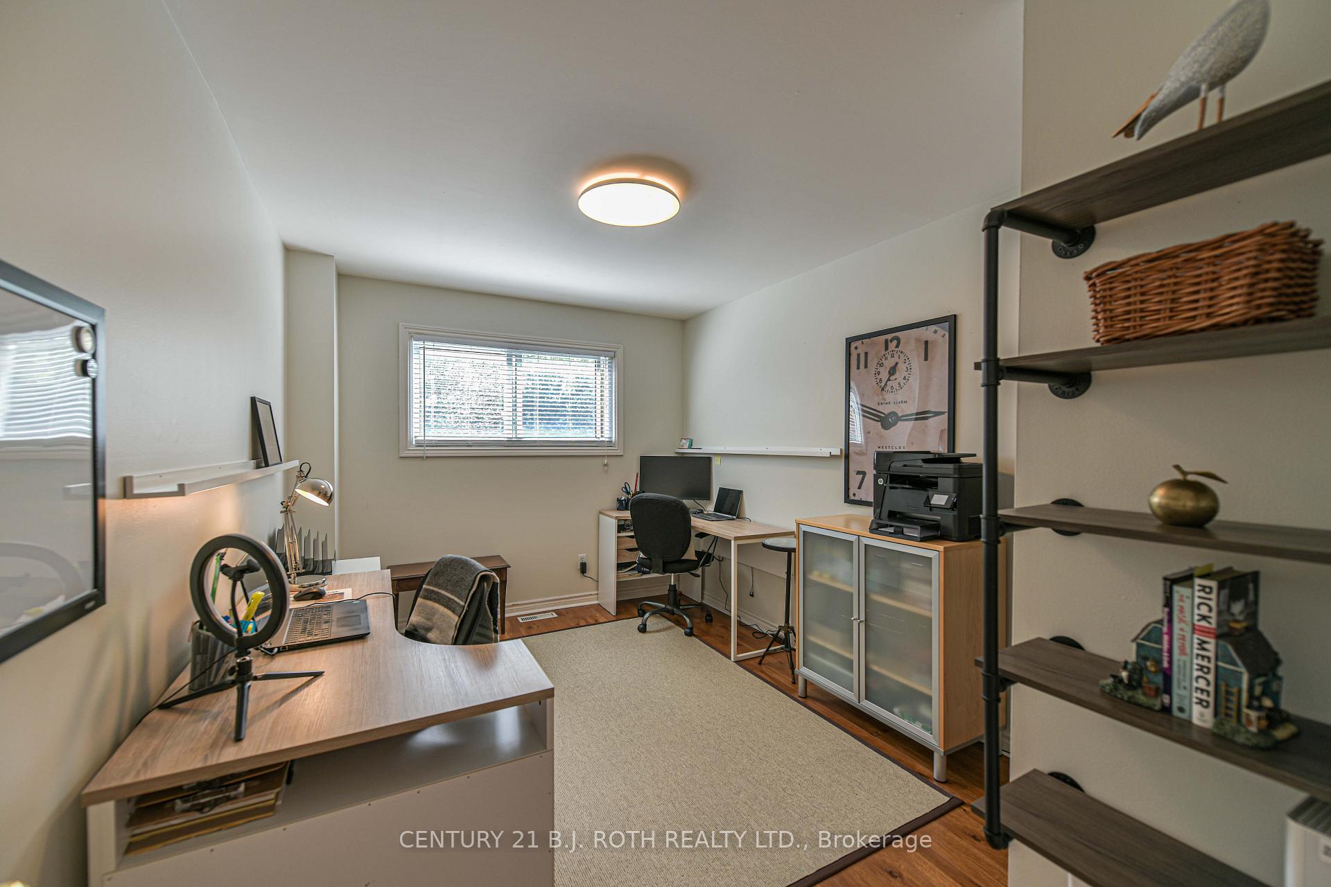 Photo 17 of 15 Glenecho Drive, Barrie, Grove East — HOMEH