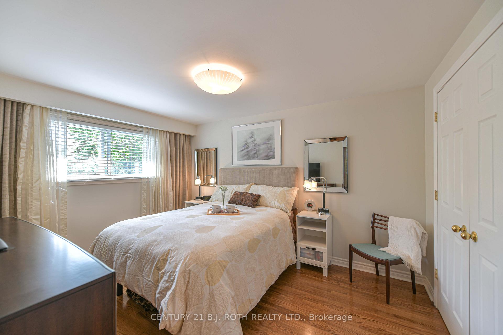 Photo 20 of 15 Glenecho Drive, Barrie, Grove East — HOMEH