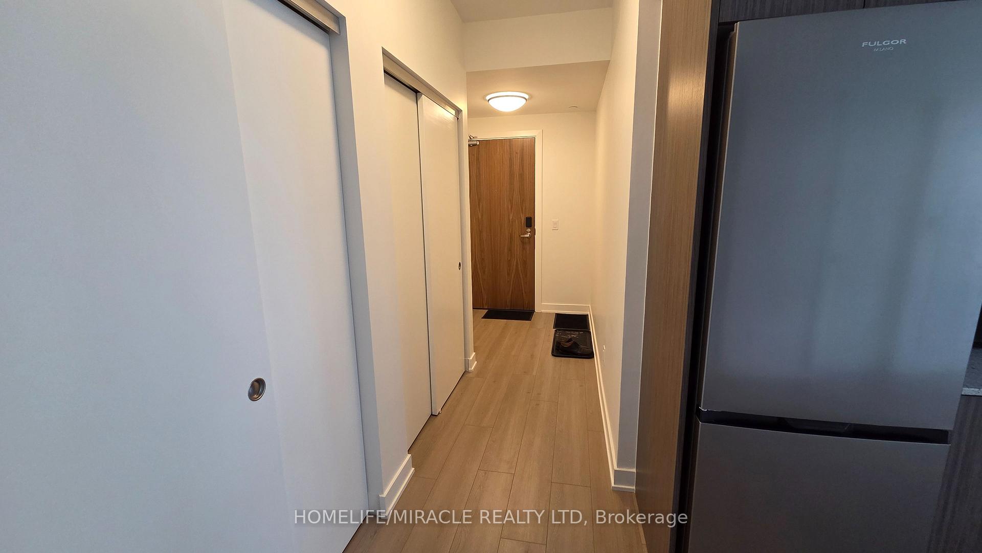 Photo 10 of Unit 3008, 25 Wellington Street S, Kitchener, KW Hospital — HOMEH