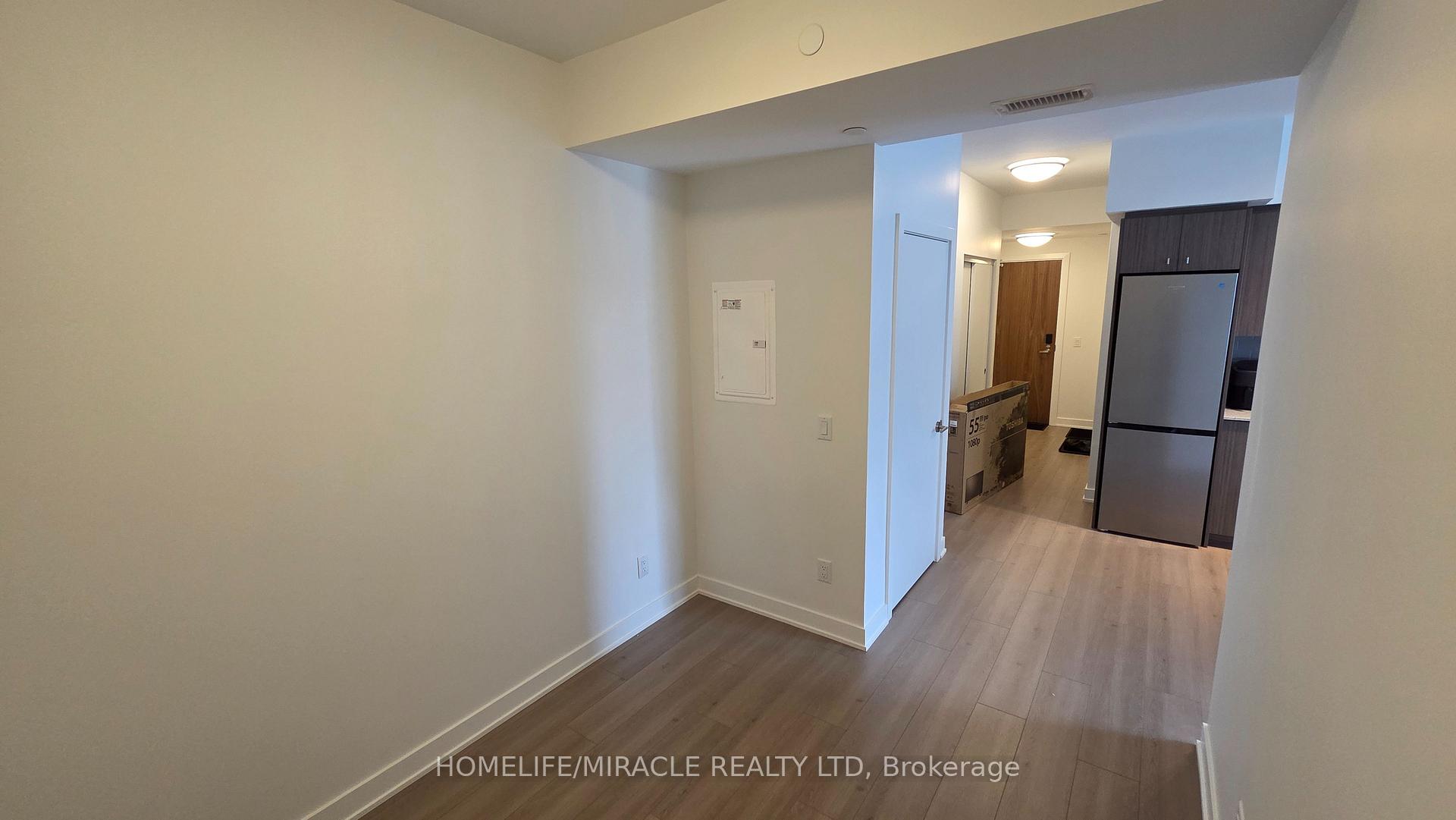Photo 12 of Unit 3008, 25 Wellington Street S, Kitchener, KW Hospital — HOMEH