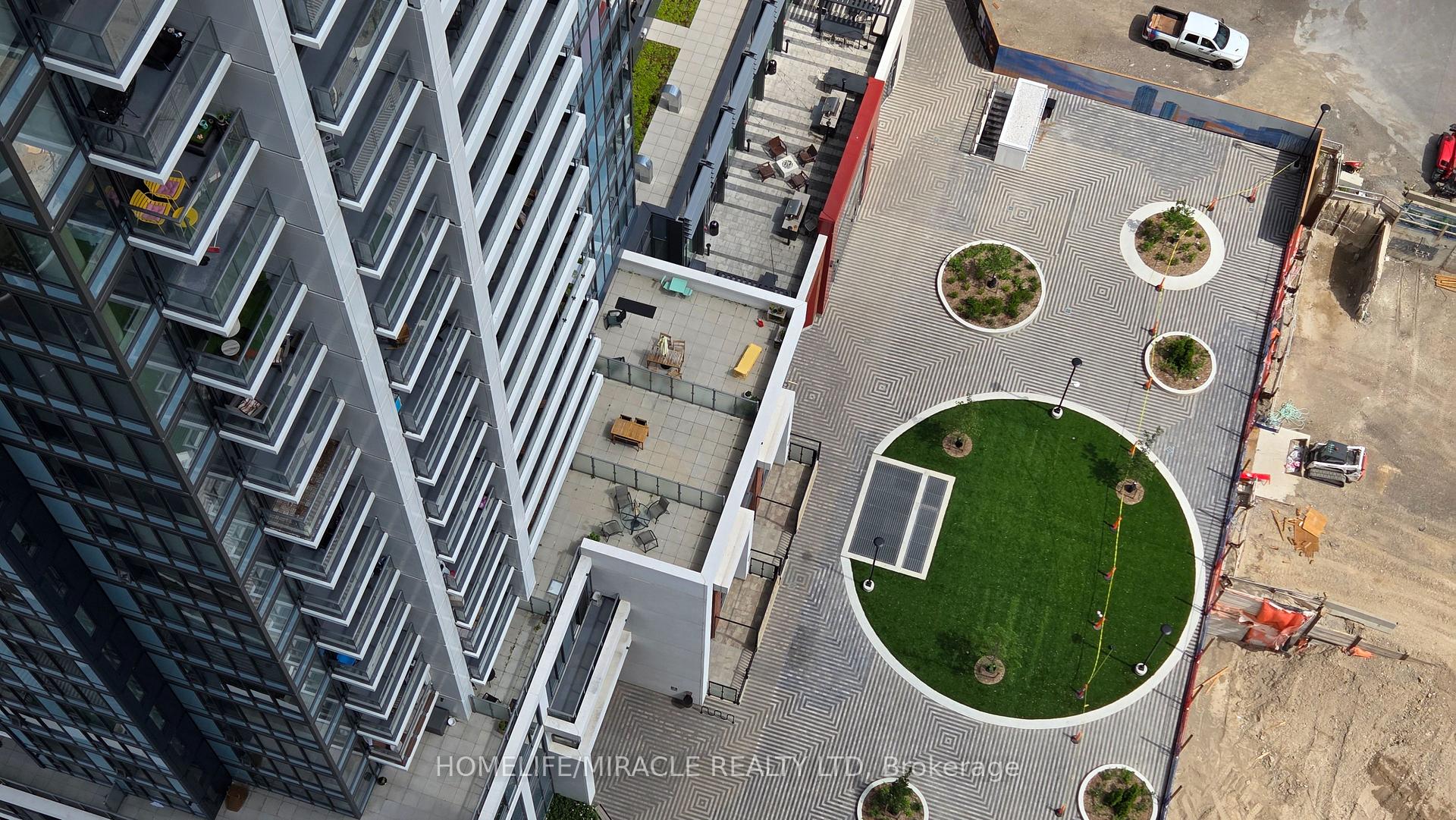 Photo 28 of Unit 3008, 25 Wellington Street S, Kitchener, KW Hospital — HOMEH