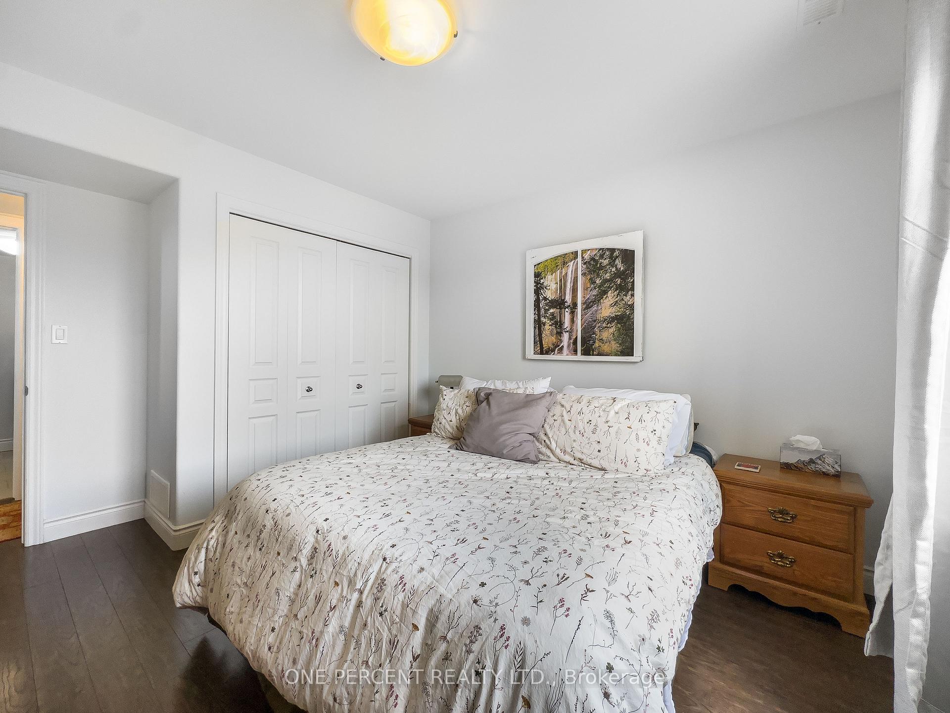 Photo 32 of 20 Trinity Court, Belleville, Thurlow Ward — HOMEH