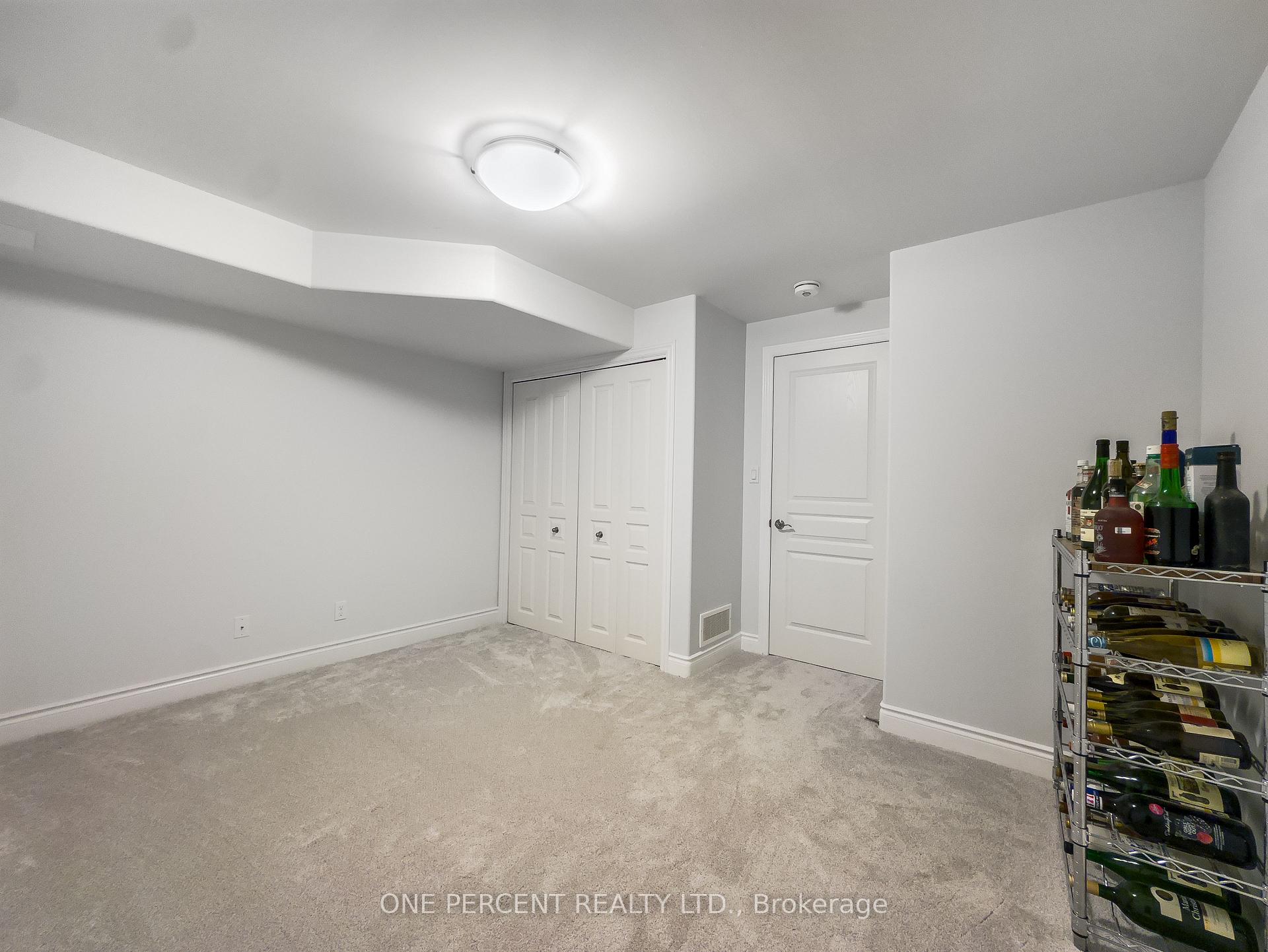 Photo 37 of 20 Trinity Court, Belleville, Thurlow Ward — HOMEH