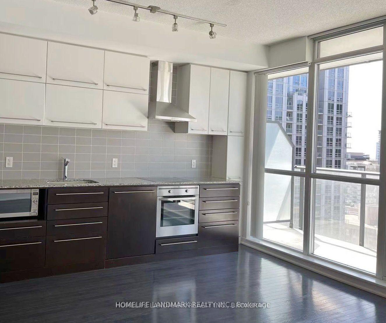 Photo 6 of Unit 2508, 770 Bay Street, Toronto, Bay Street Corridor — HOMEH