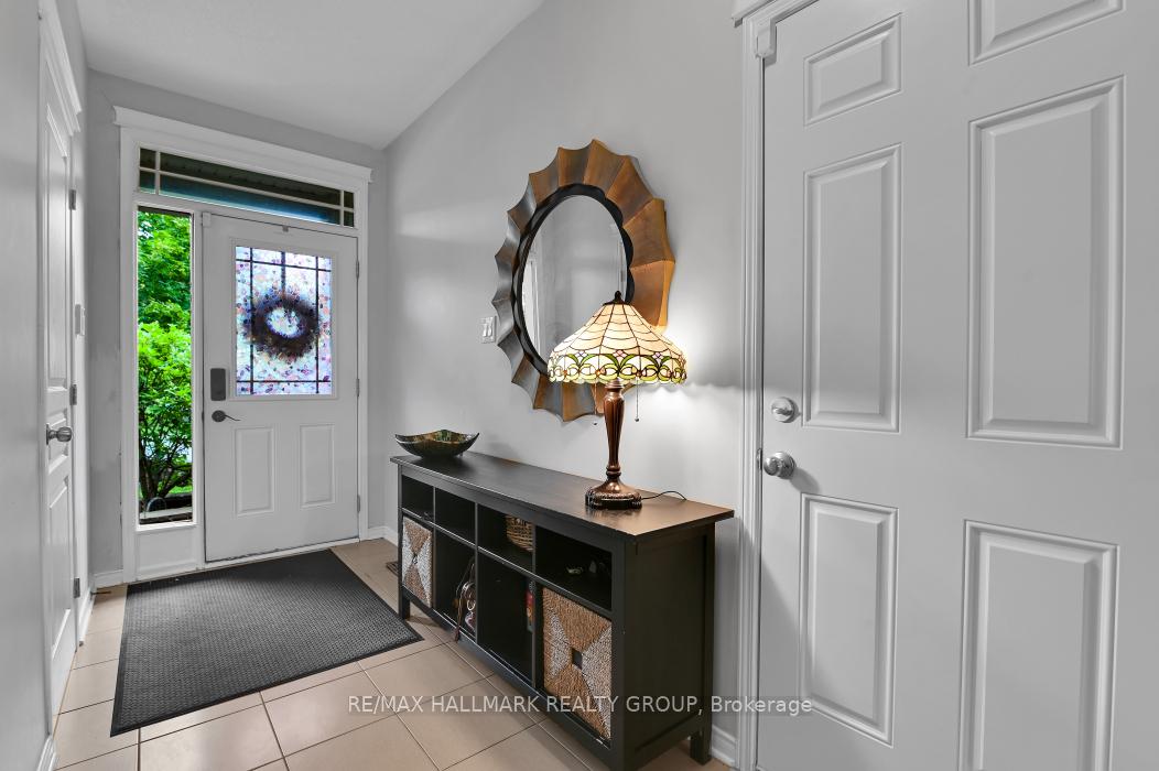 Photo 5 of 679 Percifor Way, Ottawa, Mer Bleue/Bradley Estates/Anderson Park — HOMEH