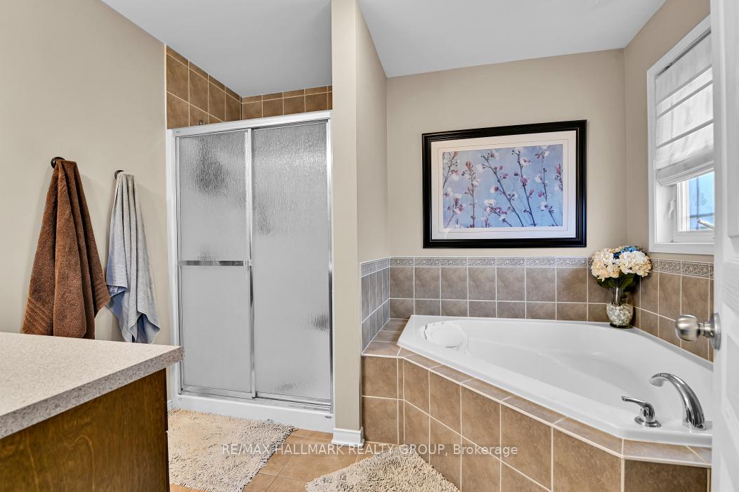 Photo 19 of 679 Percifor Way, Ottawa, Mer Bleue/Bradley Estates/Anderson Park — HOMEH