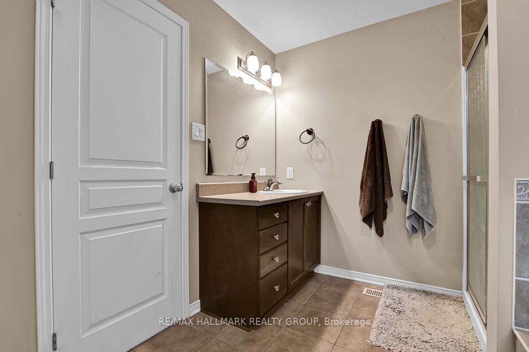 Photo 20 of 679 Percifor Way, Ottawa, Mer Bleue/Bradley Estates/Anderson Park — HOMEH