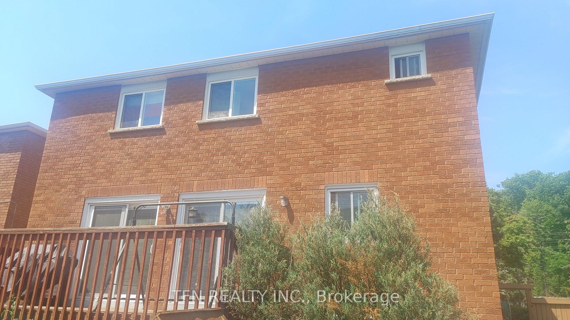 Photo 42 of 112 Trafalgar Square, Vaughan, Uplands — HOMEH