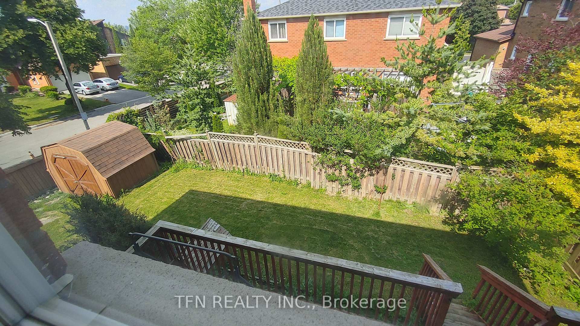 Photo 44 of 112 Trafalgar Square, Vaughan, Uplands — HOMEH