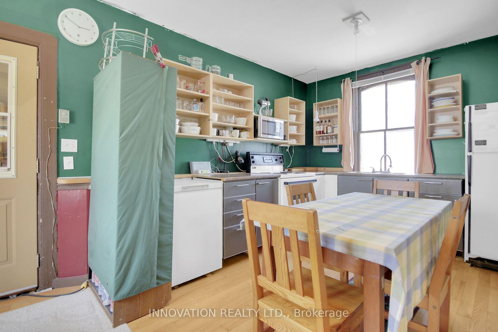 Photo 7 of 2158 Dundas Street, Edwardsburgh/Cardinal, Town of Cardinal — HOMEH