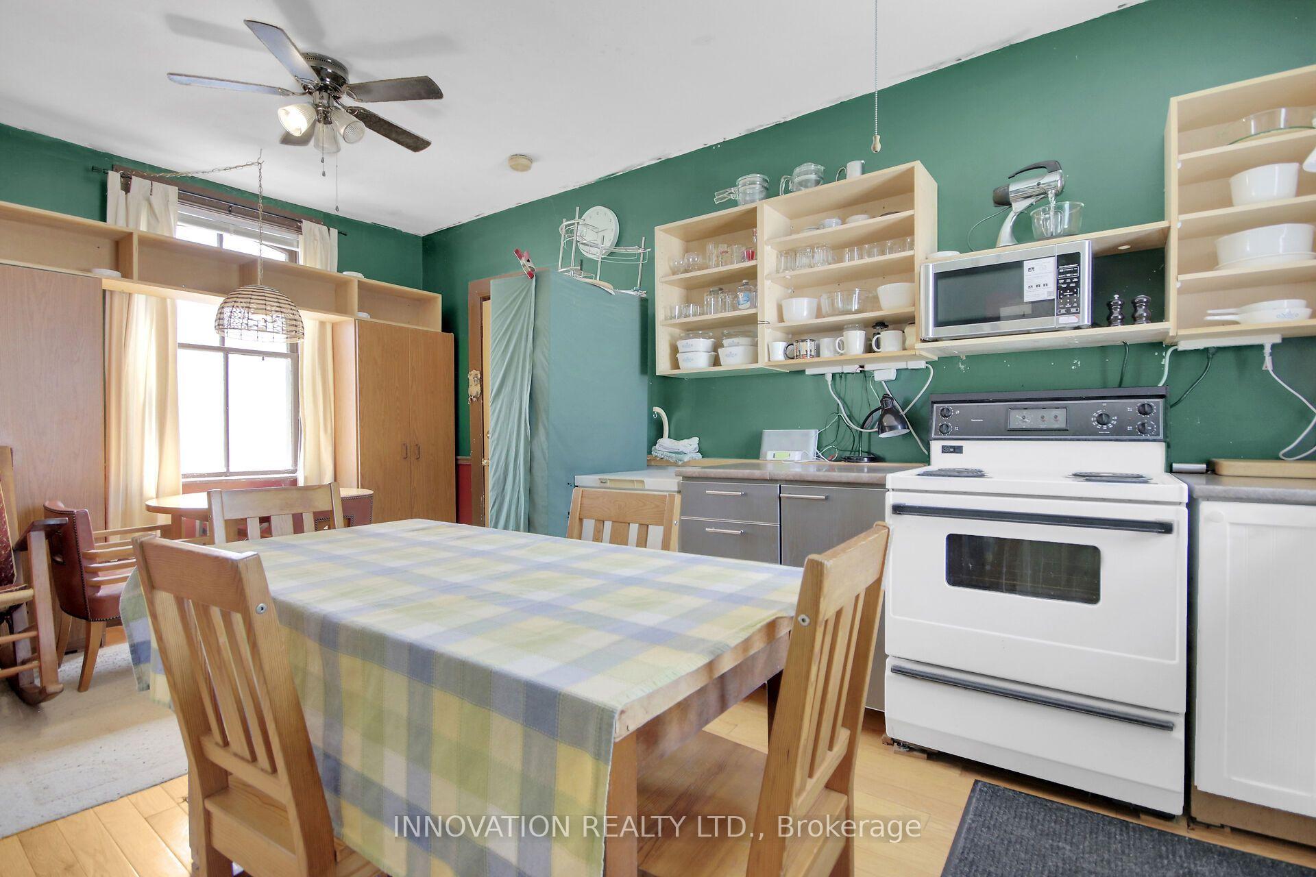 Photo 9 of 2158 Dundas Street, Edwardsburgh/Cardinal, Town of Cardinal — HOMEH