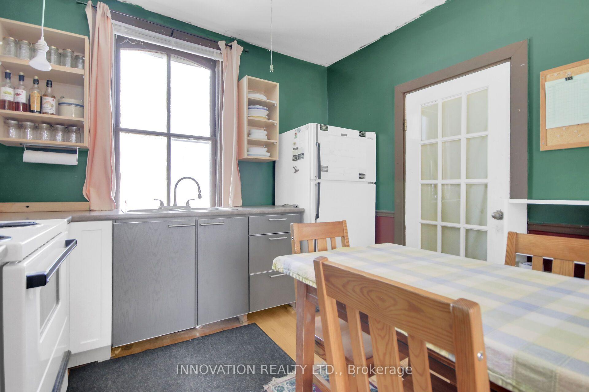 Photo 11 of 2158 Dundas Street, Edwardsburgh/Cardinal, Town of Cardinal — HOMEH