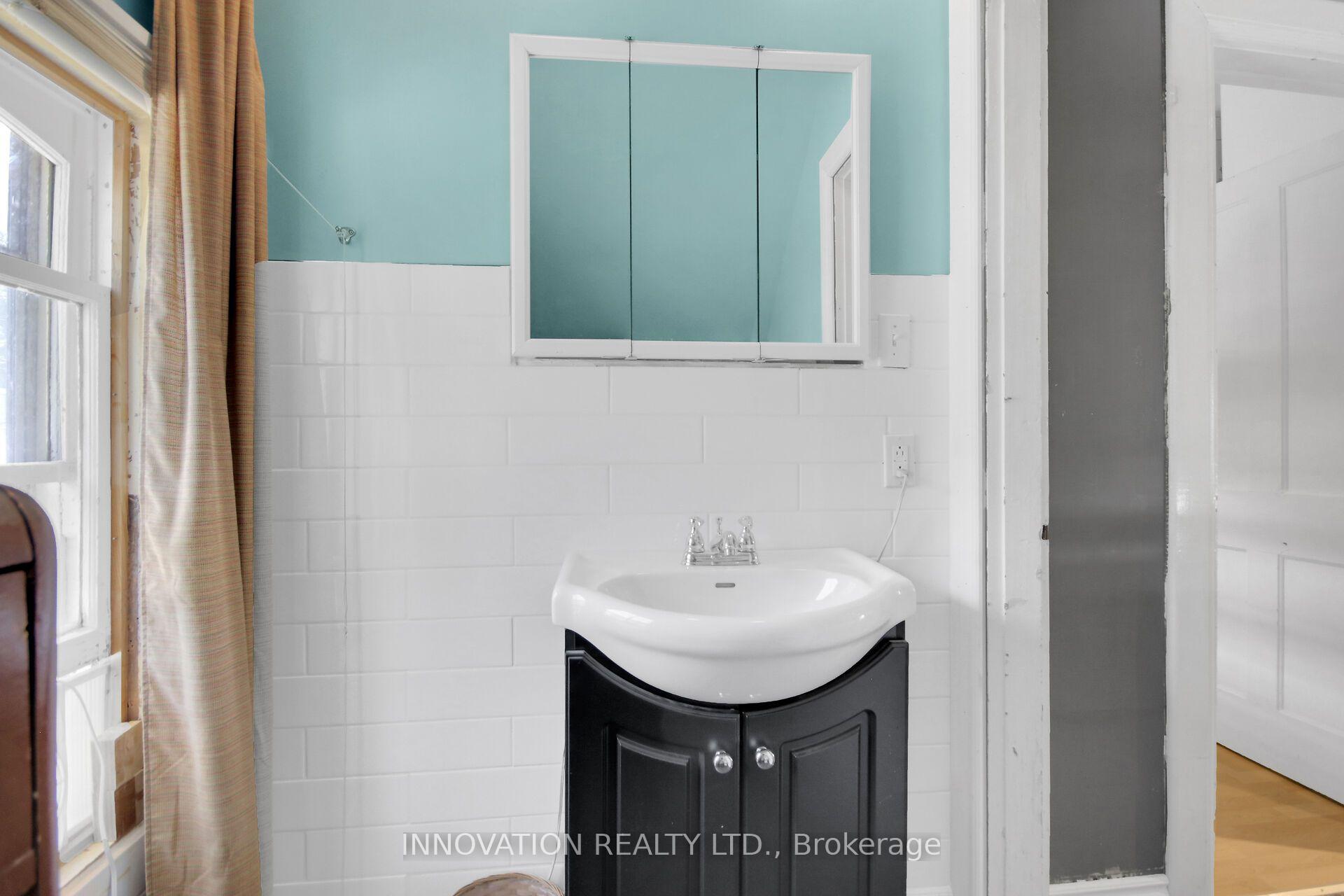 Photo 34 of 2158 Dundas Street, Edwardsburgh/Cardinal, Town of Cardinal — HOMEH