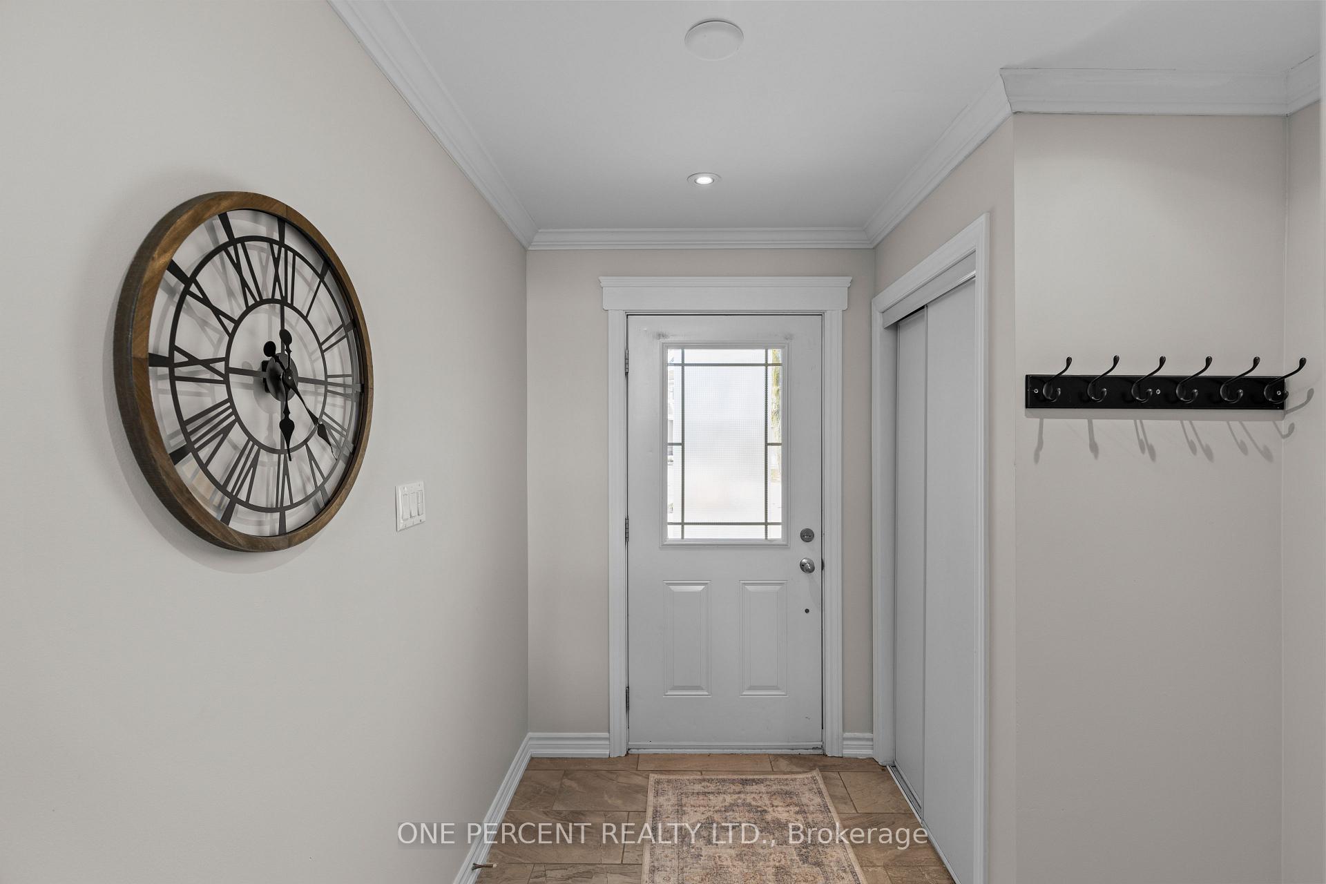 Photo 5 of Unit #37, 12 Lankin Boulevard, Orillia — HOMEH